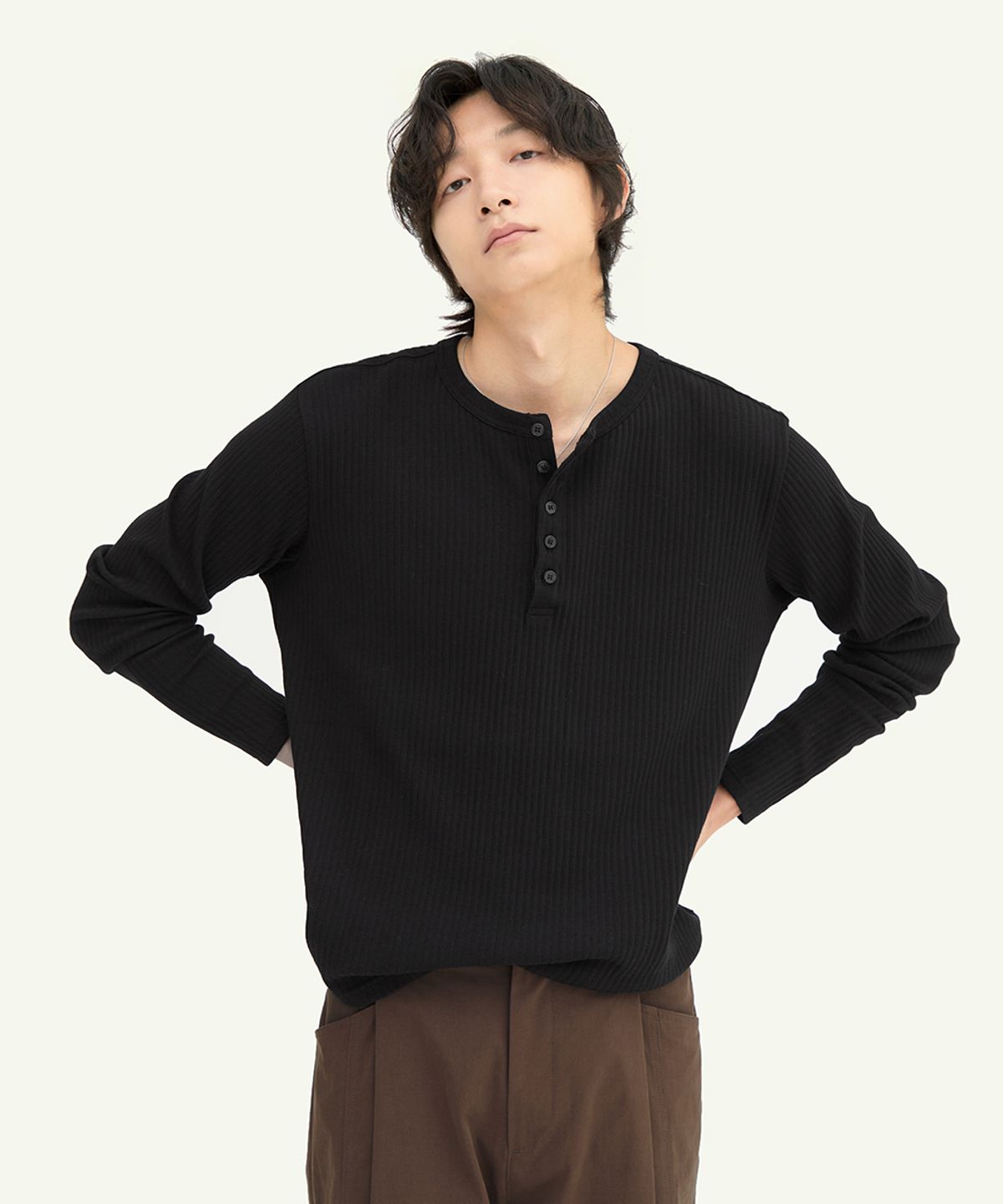 인템포무드(INTEMPOMOOD) 리브드 스웨트 헨리넥 : 3컬러