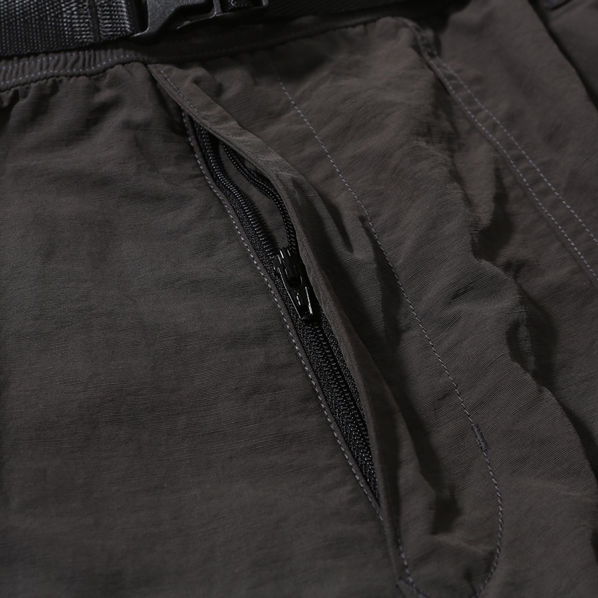 모이프(MOIF) [AW24]OVER FTG PANTS / CHARCOAL