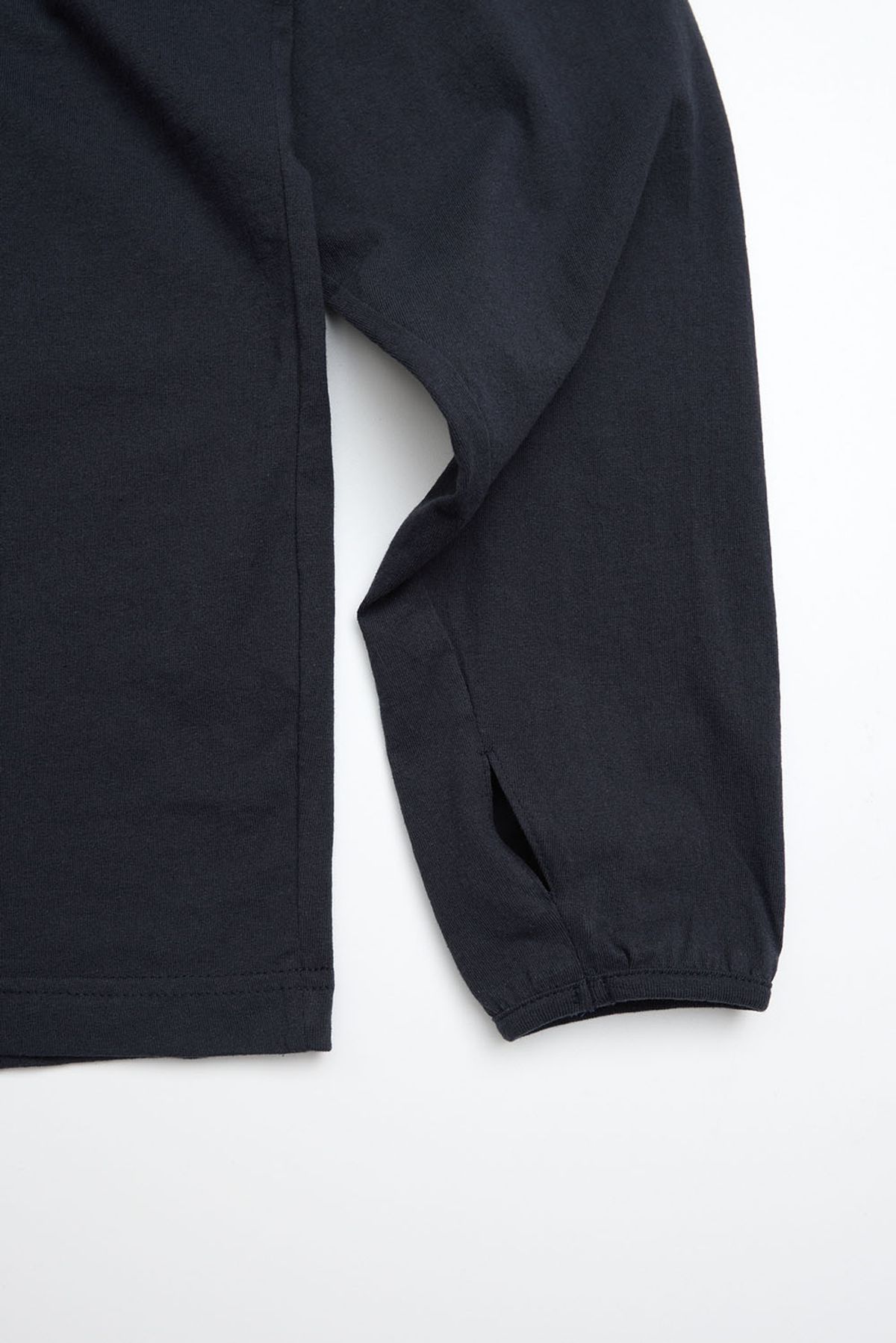 해칭룸(HATCHINGROOM) Base Hoodie Blue Charcoal