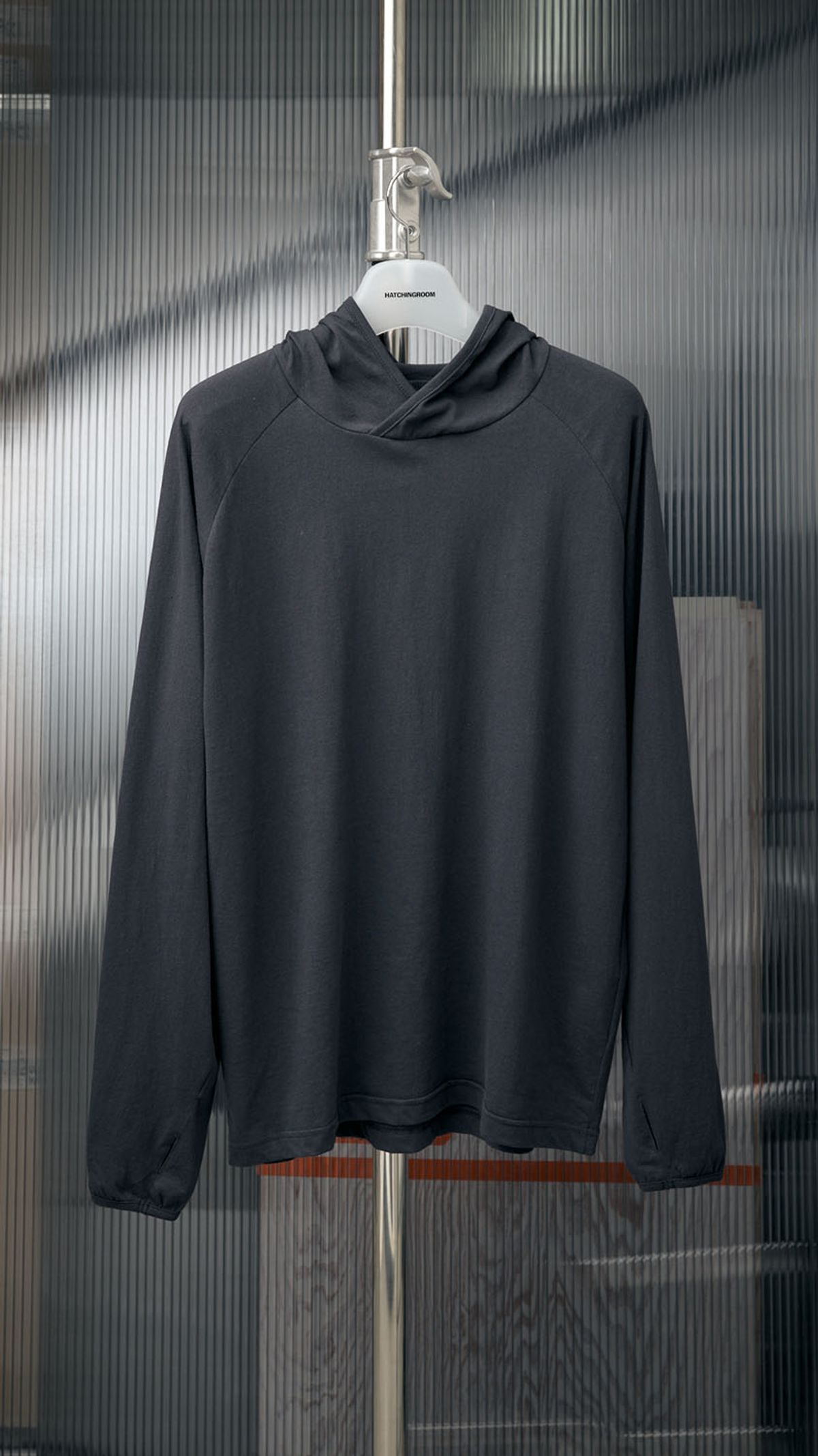 해칭룸(HATCHINGROOM) Base Hoodie Blue Charcoal