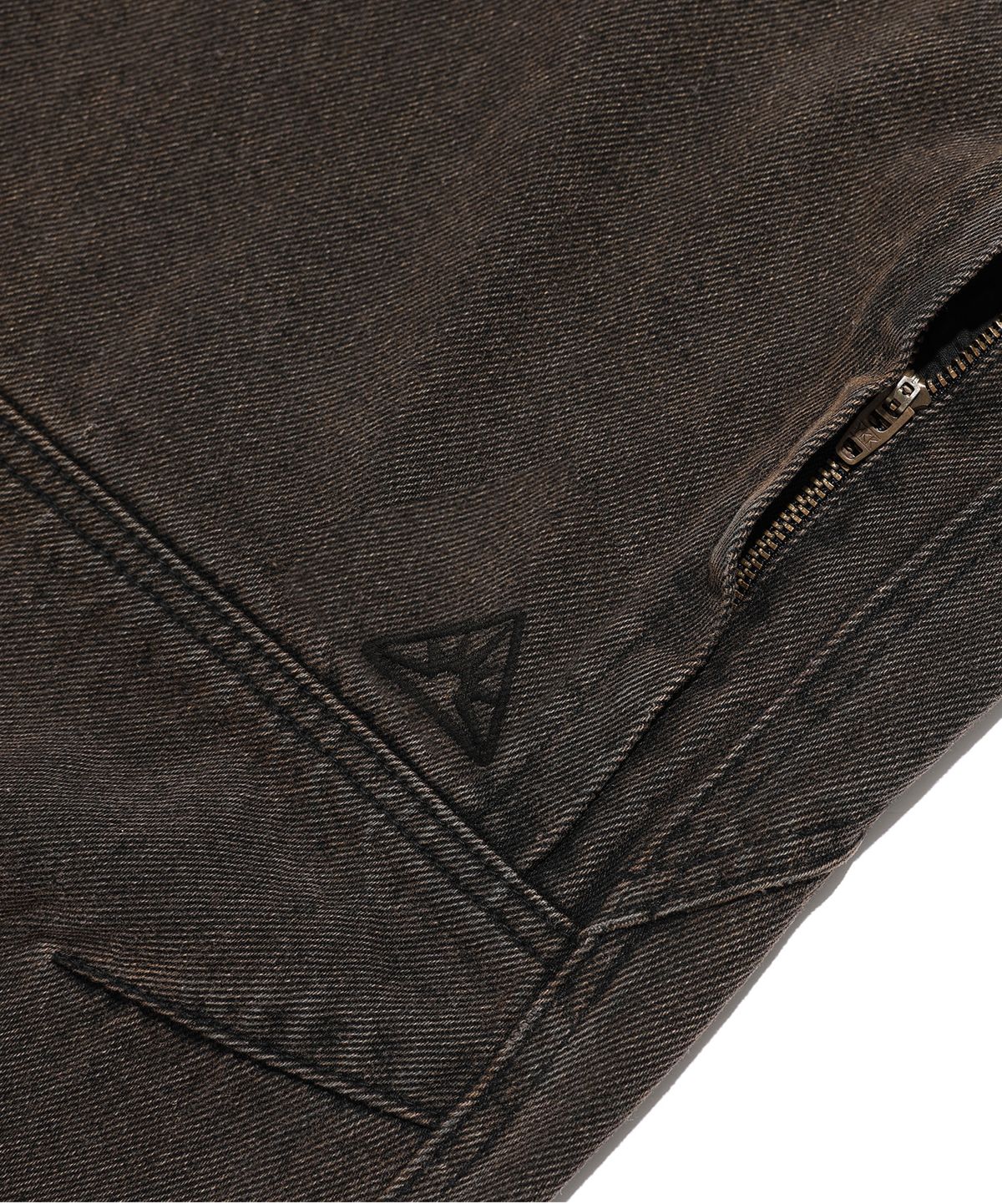 이스트쿤스트(ISTKUNST) OVERDYED CARGO JEANS_BROWN(IK2EFMD112A)