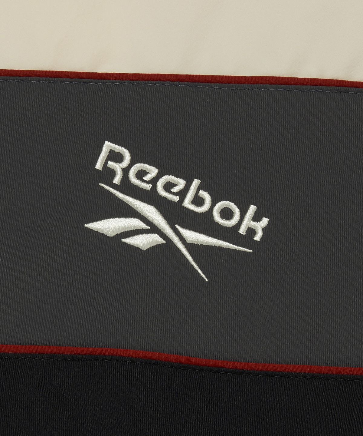 리복(REEBOK) 헤리티지 윈드 브레이커 - 베이지