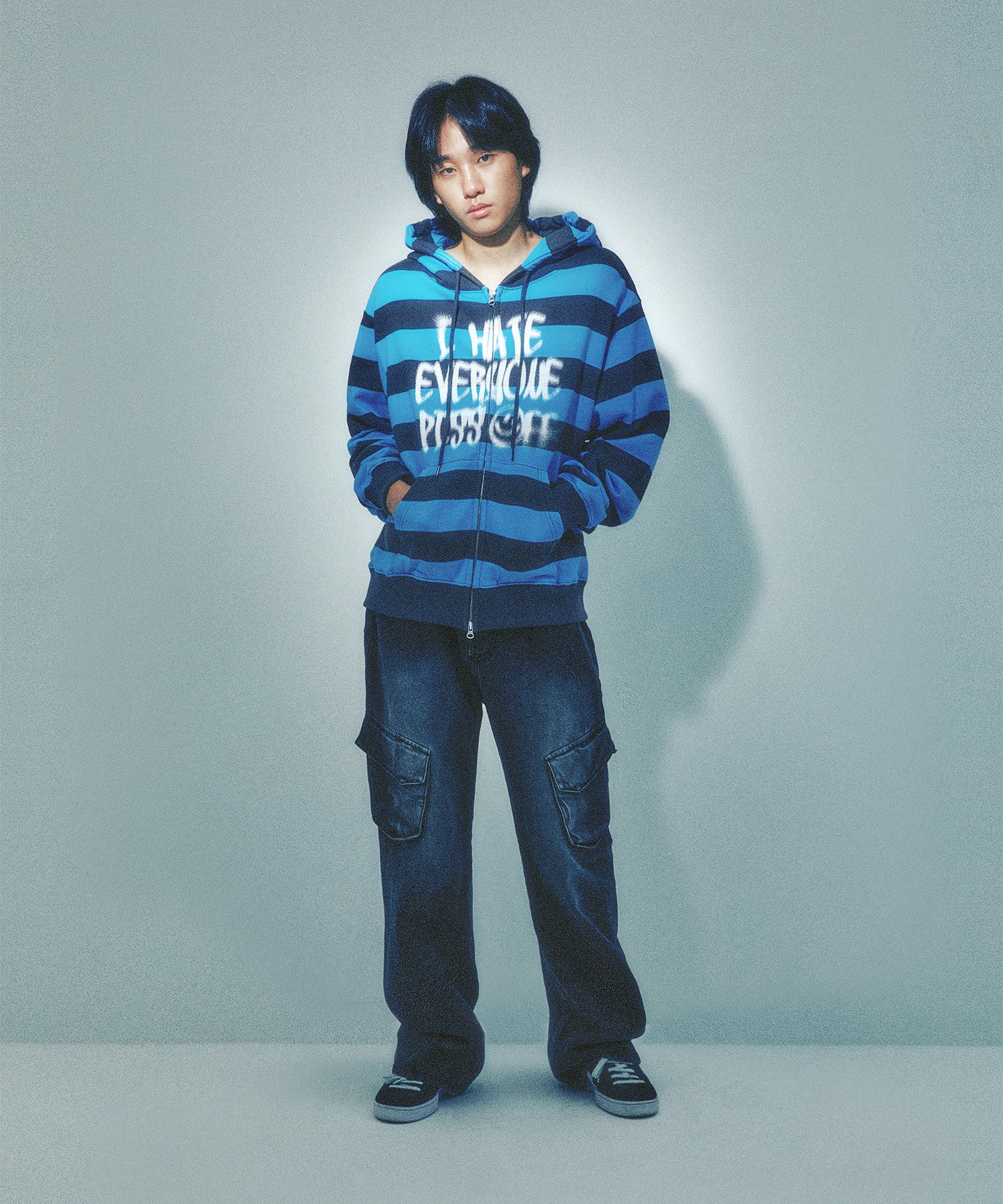 さらに100円引き◆ISTKUNST◆PISS OFF RAGLAN SWEATSHIRTS MUSINSA | ISTKUNST PISS OFF RAGLAN SWEATSHIRTS_BLUE(IK2EFMM449A)