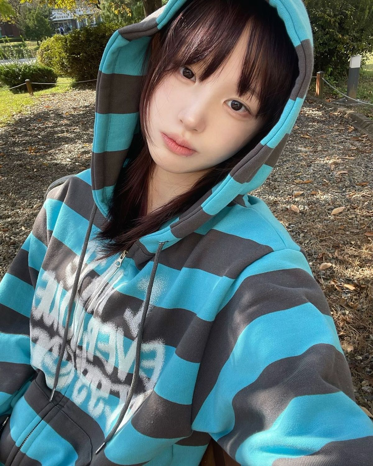이스트쿤스트(ISTKUNST) PISS OFF ST HOOD ZIP UP_BLUE(IK2EFMM483A)