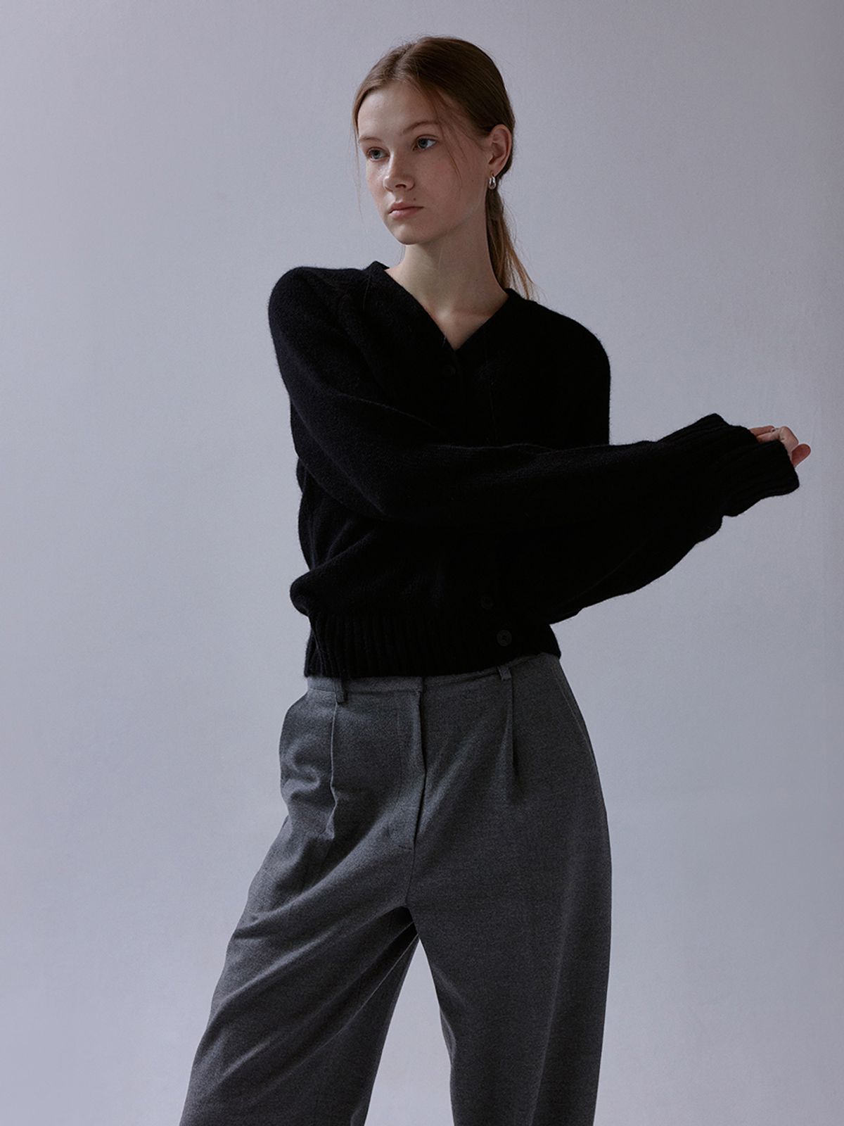 더미튼(THEMITTEN) Murmur wrap cardigan (black)