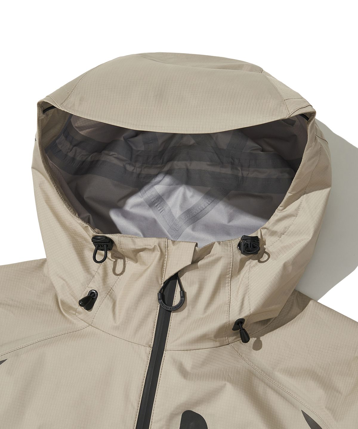 웰터 익스페리먼트(WELTER EXPERIMENT) 3LAYER SLIT REFLECTIVE HARD SHELL JACKET_CREAM_WOL064