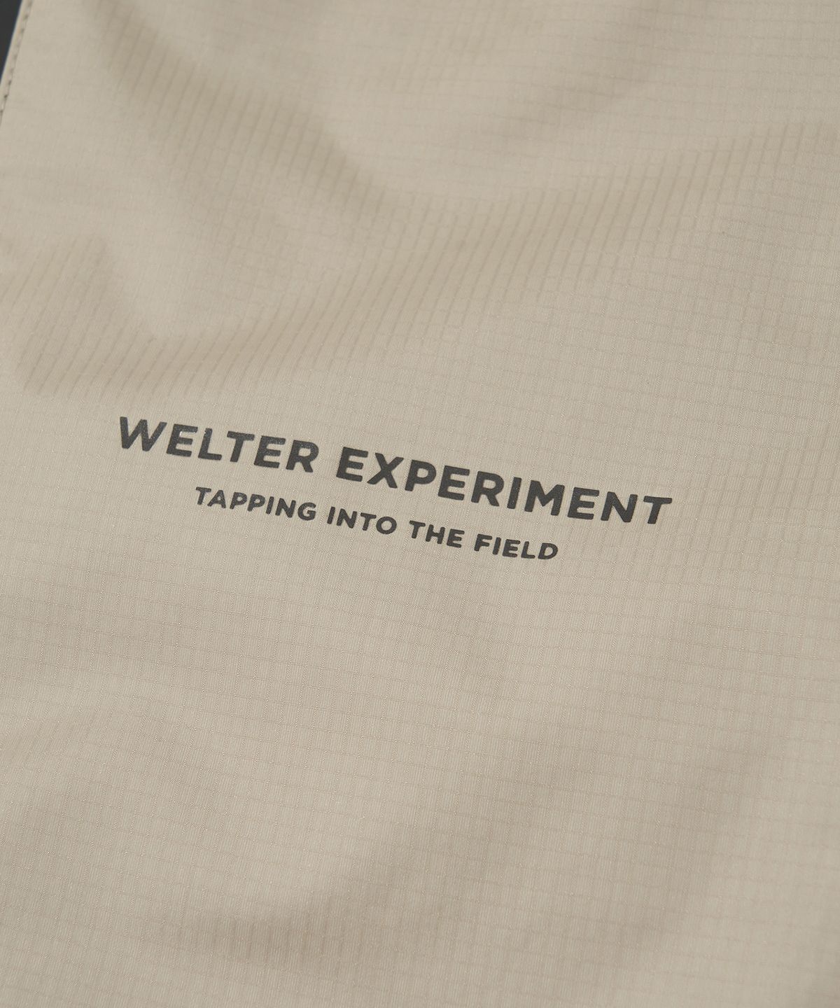 웰터 익스페리먼트(WELTER EXPERIMENT) 3LAYER SLIT REFLECTIVE HARD SHELL JACKET_CREAM_WOL064