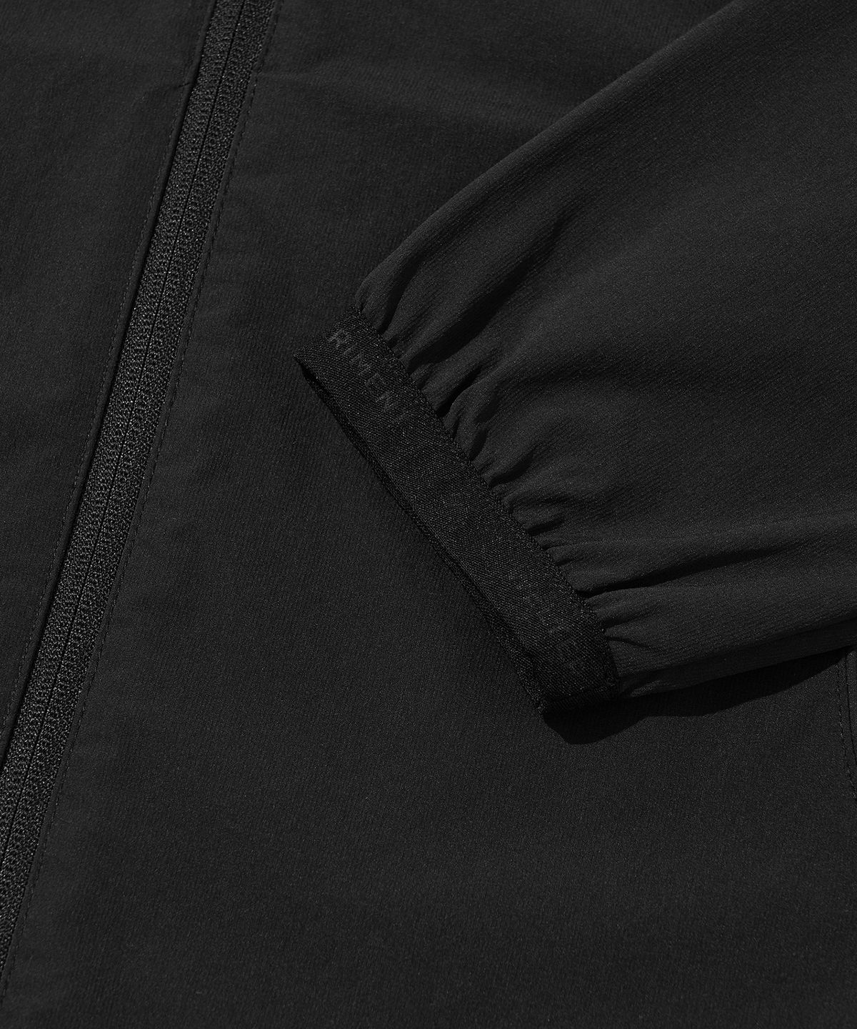웰터 익스페리먼트(WELTER EXPERIMENT) VEO FLEXABLE WINDBREAKER_BLACK_WOL074