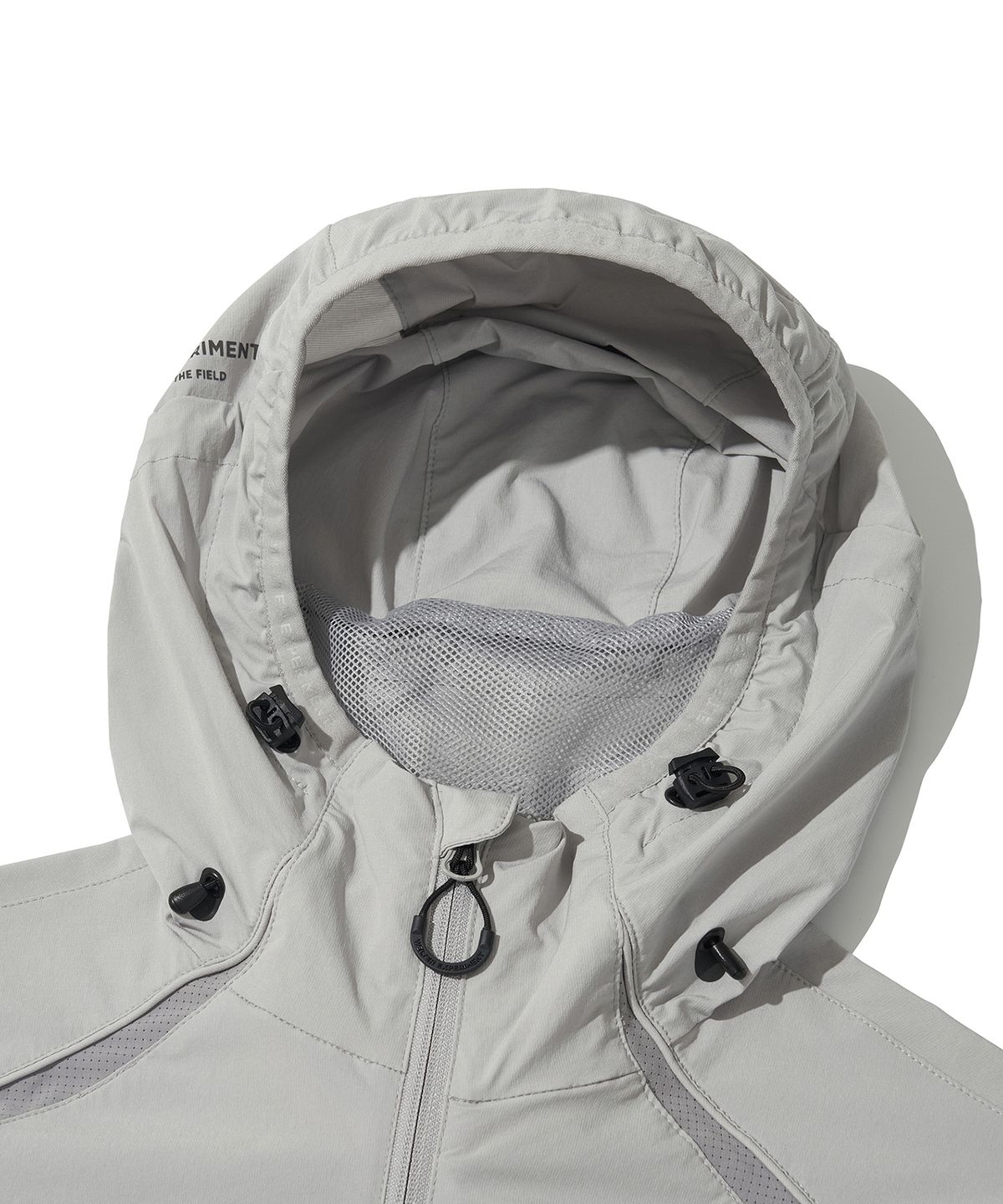 웰터 익스페리먼트(WELTER EXPERIMENT) VEO FLEXABLE WINDBREAKER_LIGHT GRAY_WOL075
