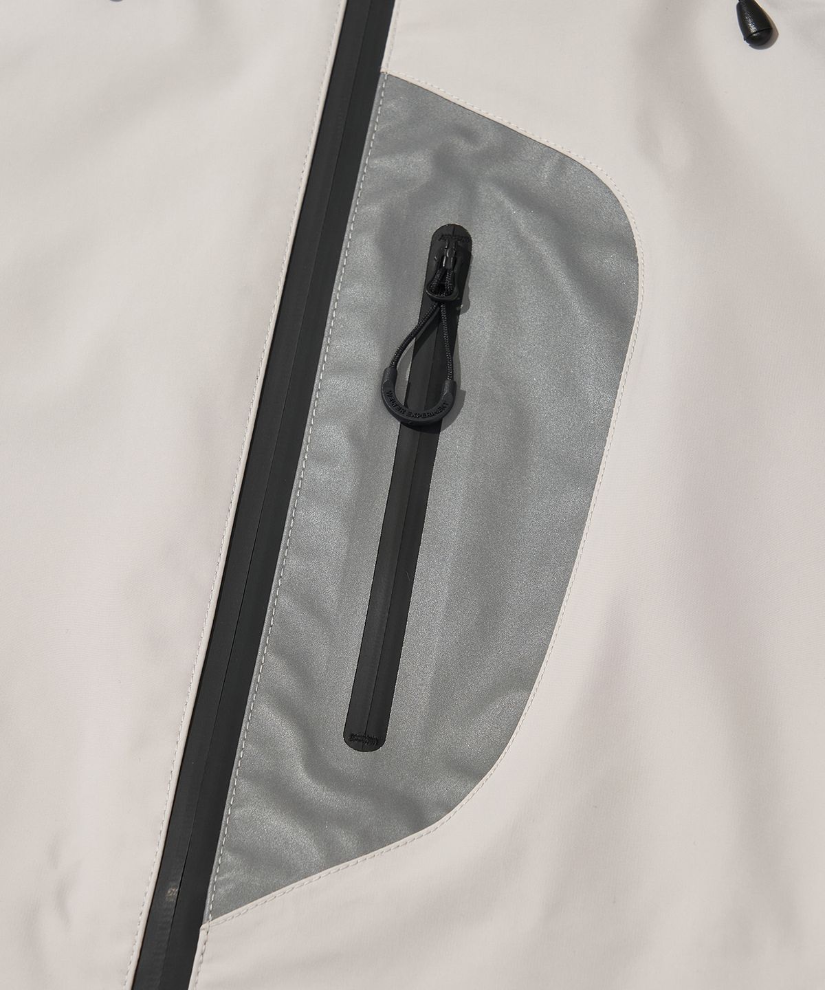 웰터 익스페리먼트(WELTER EXPERIMENT) 3LAYER NUT HOOD SHELL JACKET_WHITE_WOL094