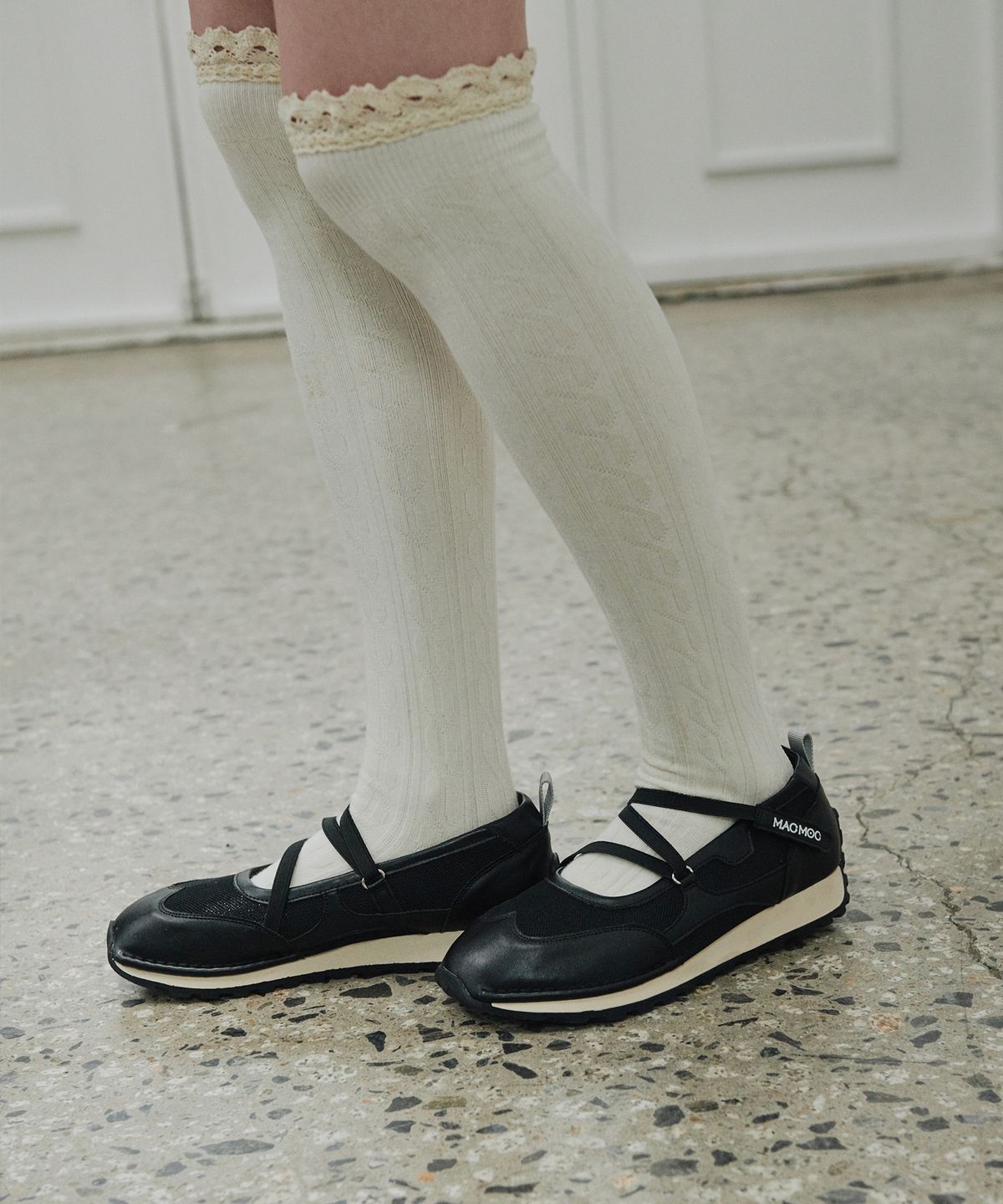 마크모크(MAC MOC) HUDADAK 3Color 앞코하트쉐입 밴딩 스니커즈