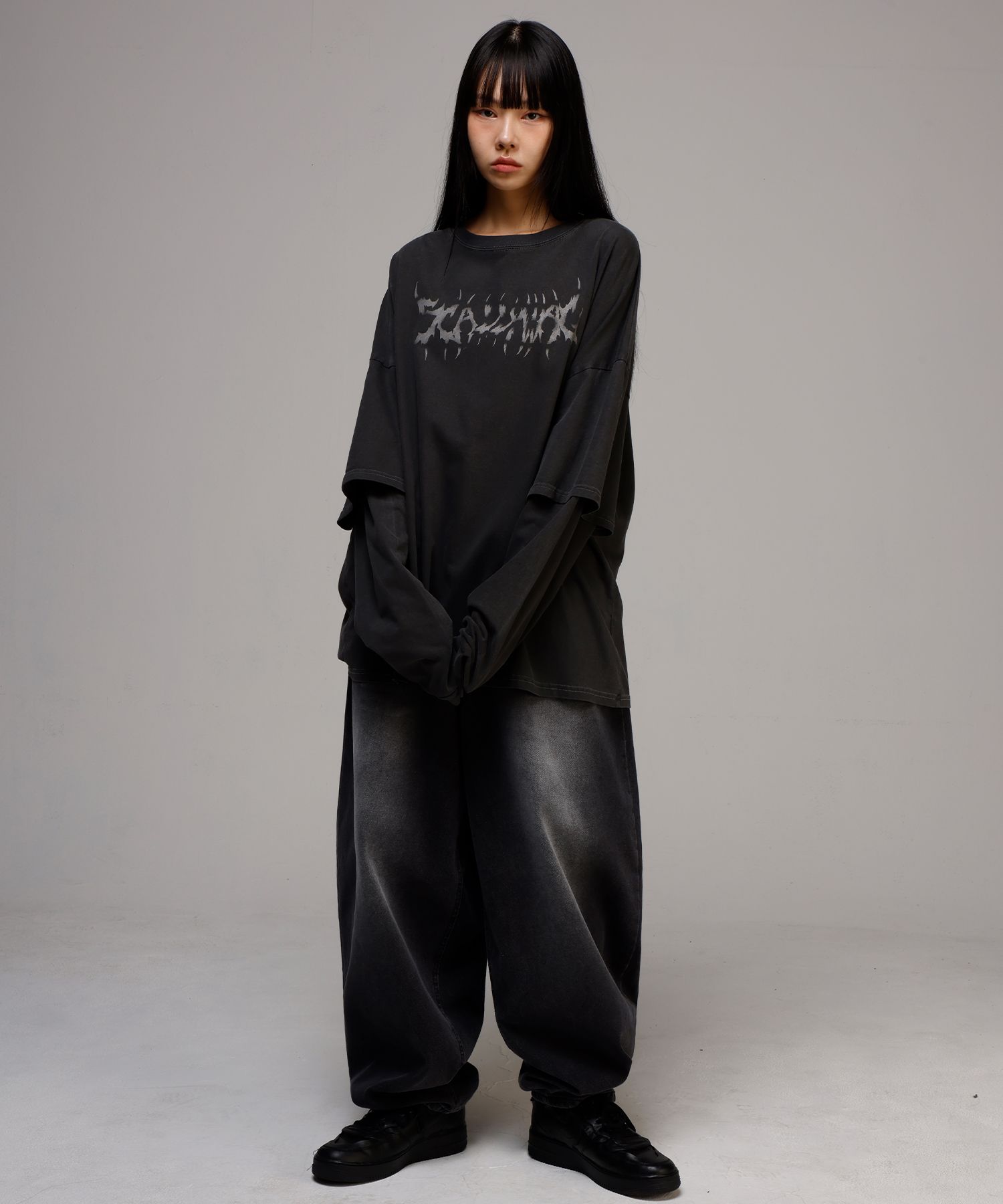 SCALLYWAG/SWING BALLOON FIT DENIM/ユニセックス/ワイドパンツ MUSINSA | SCALLYWAG Swing Balloon Fit Denim [Black]