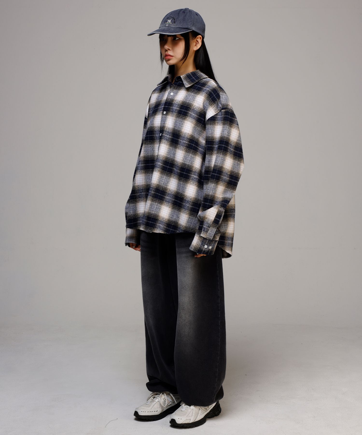 MUSINSA | SCALLYWAG Swing Balloon Fit Denim [Black]