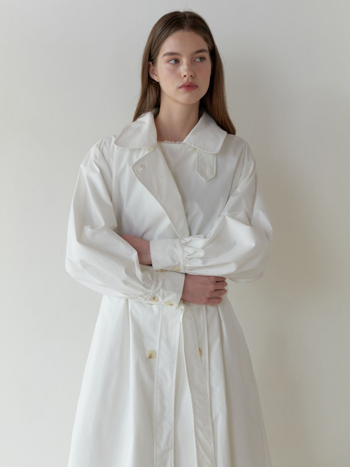 리엘(RE L) Magnet trench coat (white)