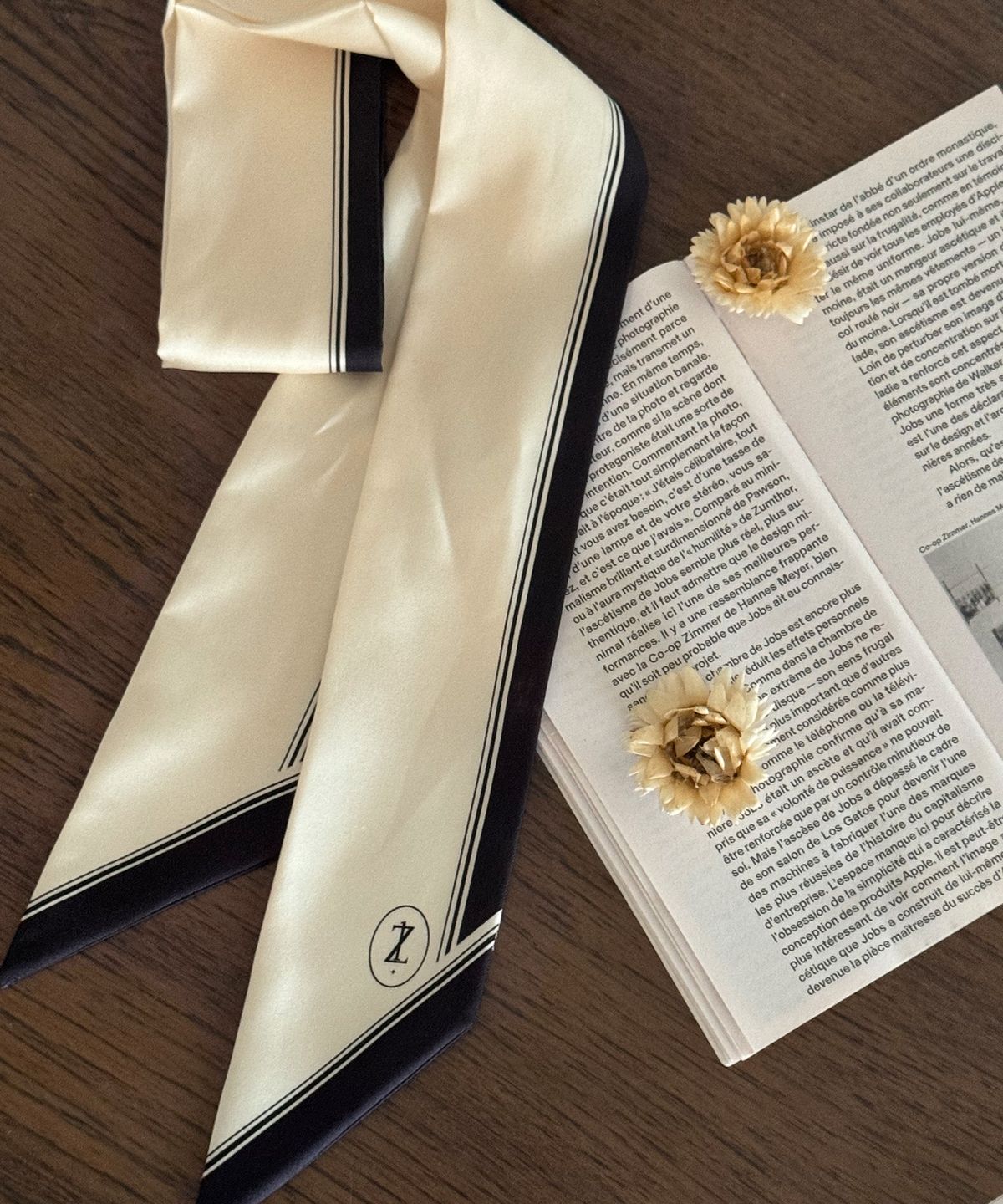 루시르주(LUCIR ZU) Lucir zu Silk Twillies Scarf (ivory)