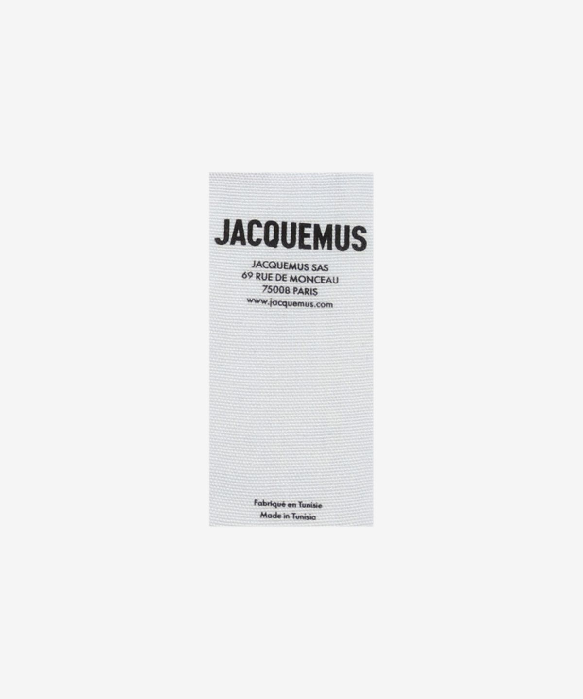 자크뮈스(JACQUEMUS) 라 두두느 카라코 크롭 패딩 - 화이트 / 241CO0491320110