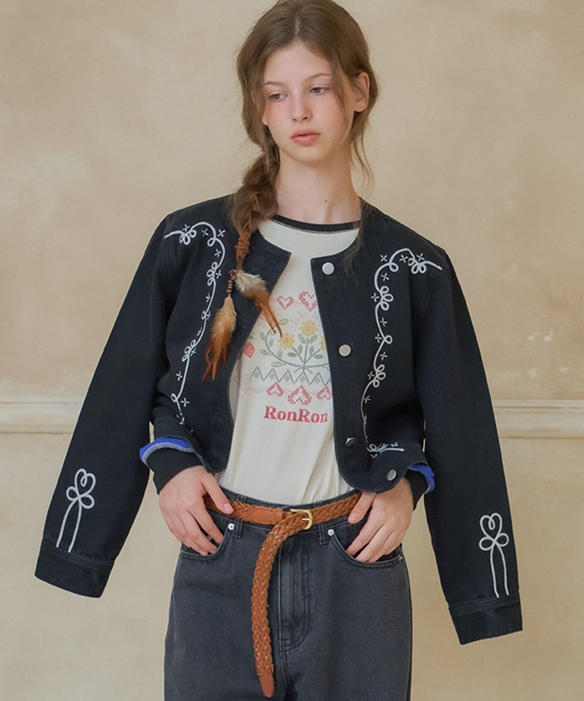 론론(RONRON) NEEDLEWORK WESTERN DENIM JACKET BLACK