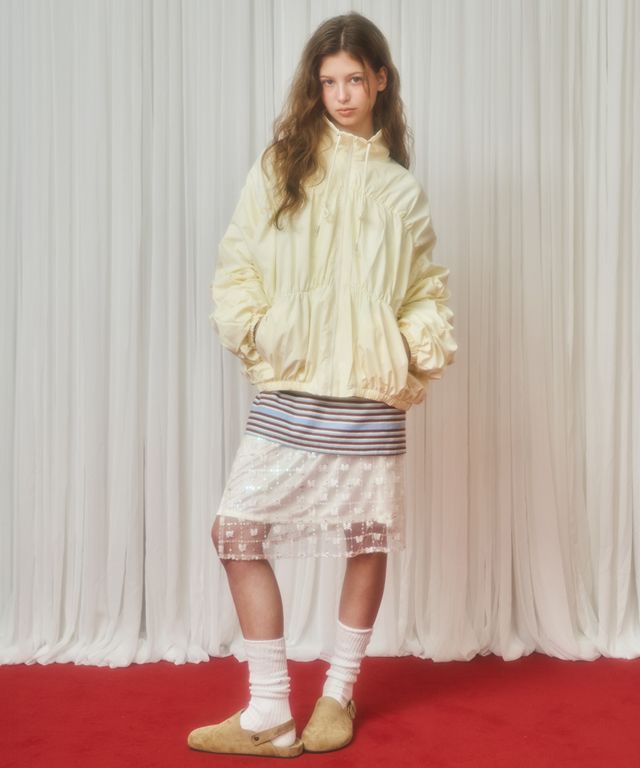 ◇RONRON◇ BUCKLE SHIRRING WIND JUMPER IVORY MUSINSA | RONRON SHIRRING WIND JUMPER CREAM