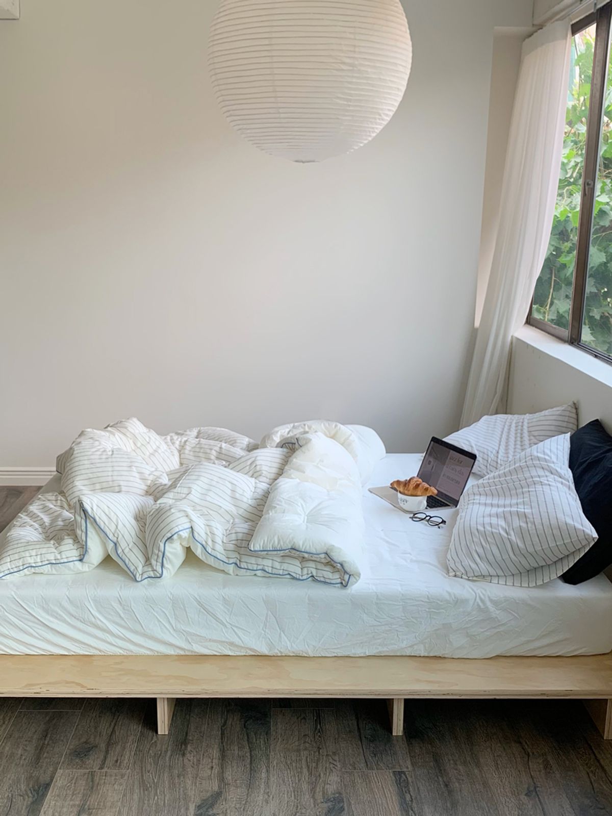 비비홈(VIVIHOME) 무드 스트라이프 양면 차렵이불 (2colors)