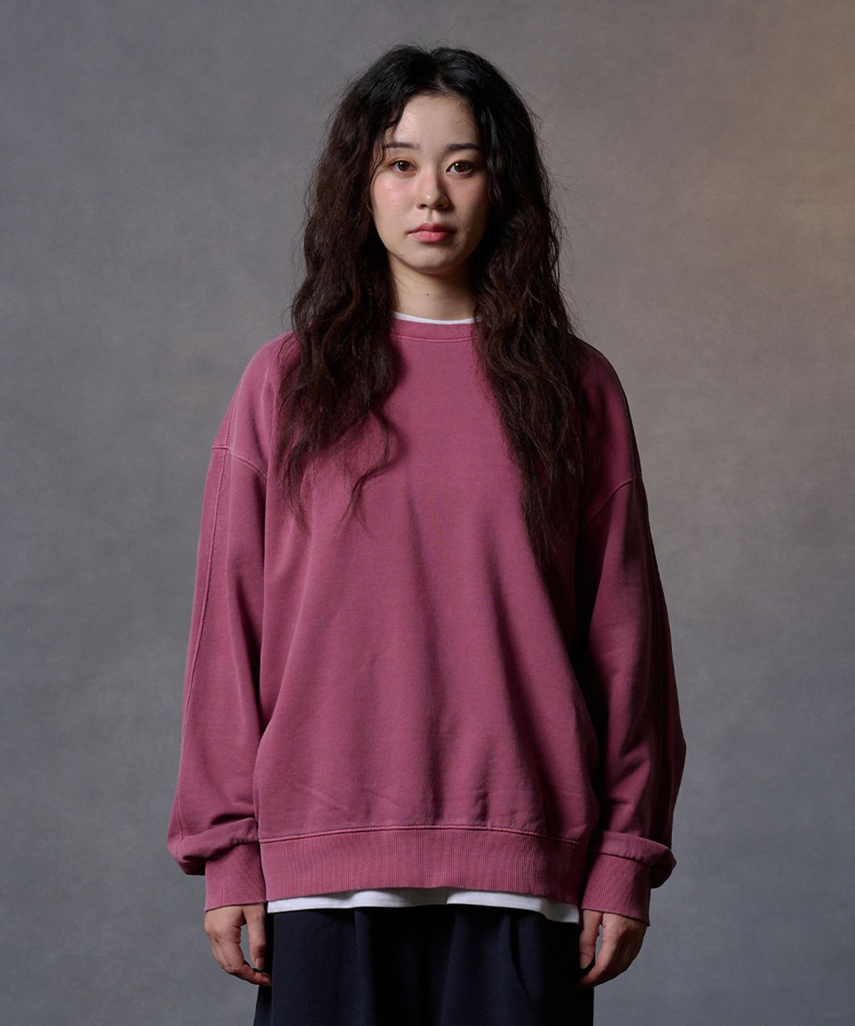 페이더먼트(FADERMENT) 피그먼트 라운드 맨투맨