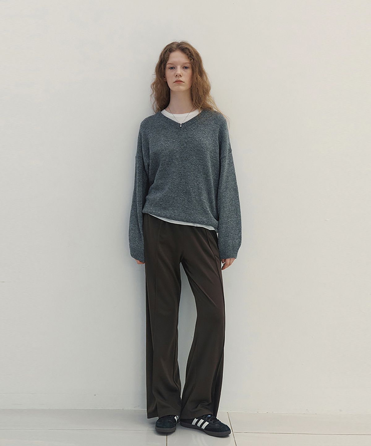 니브(NEEV) Drop Wool V-neck Pullover (Gray)