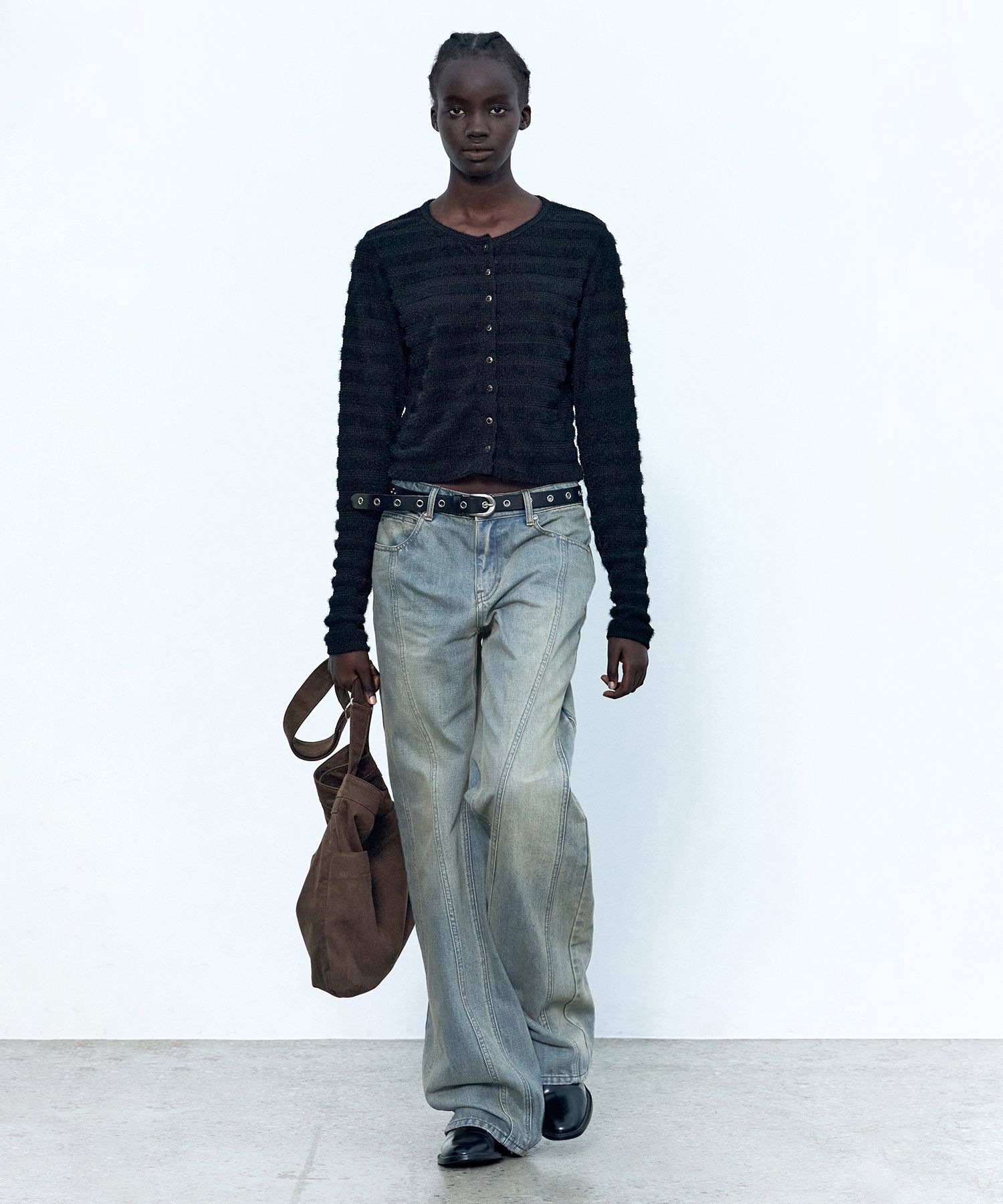 MUSINSA公式 | INSILENCE WOMEN Slub Divide Bootcut Denim BLUE