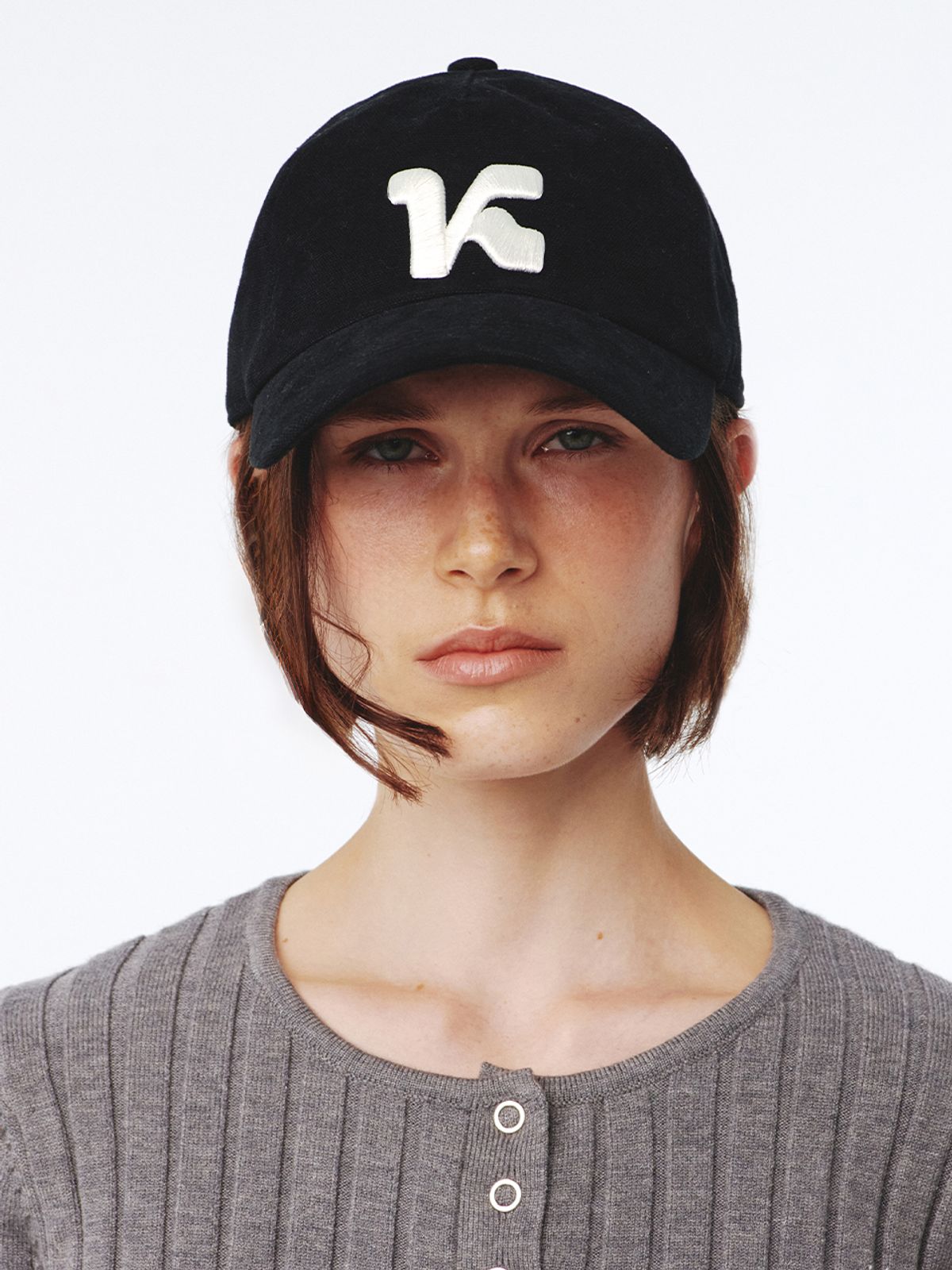 기준(KIJUN) K Symbol Cap UNISEX Black