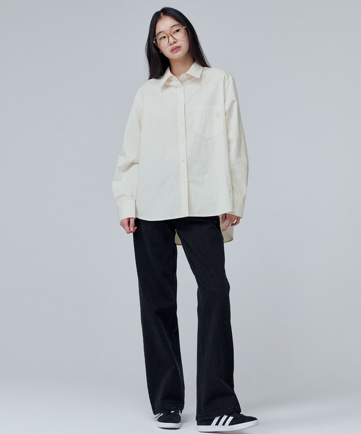 마롭(MALOUPE) 4108 레귤러핏 포켓 셔츠 (라이트 베이지)