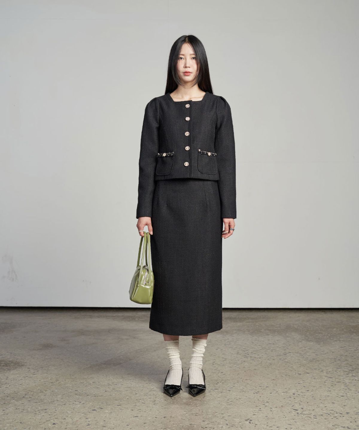 320쇼룸(320SHOWROOM) Tweed H-Line Back Slit Skirt Black