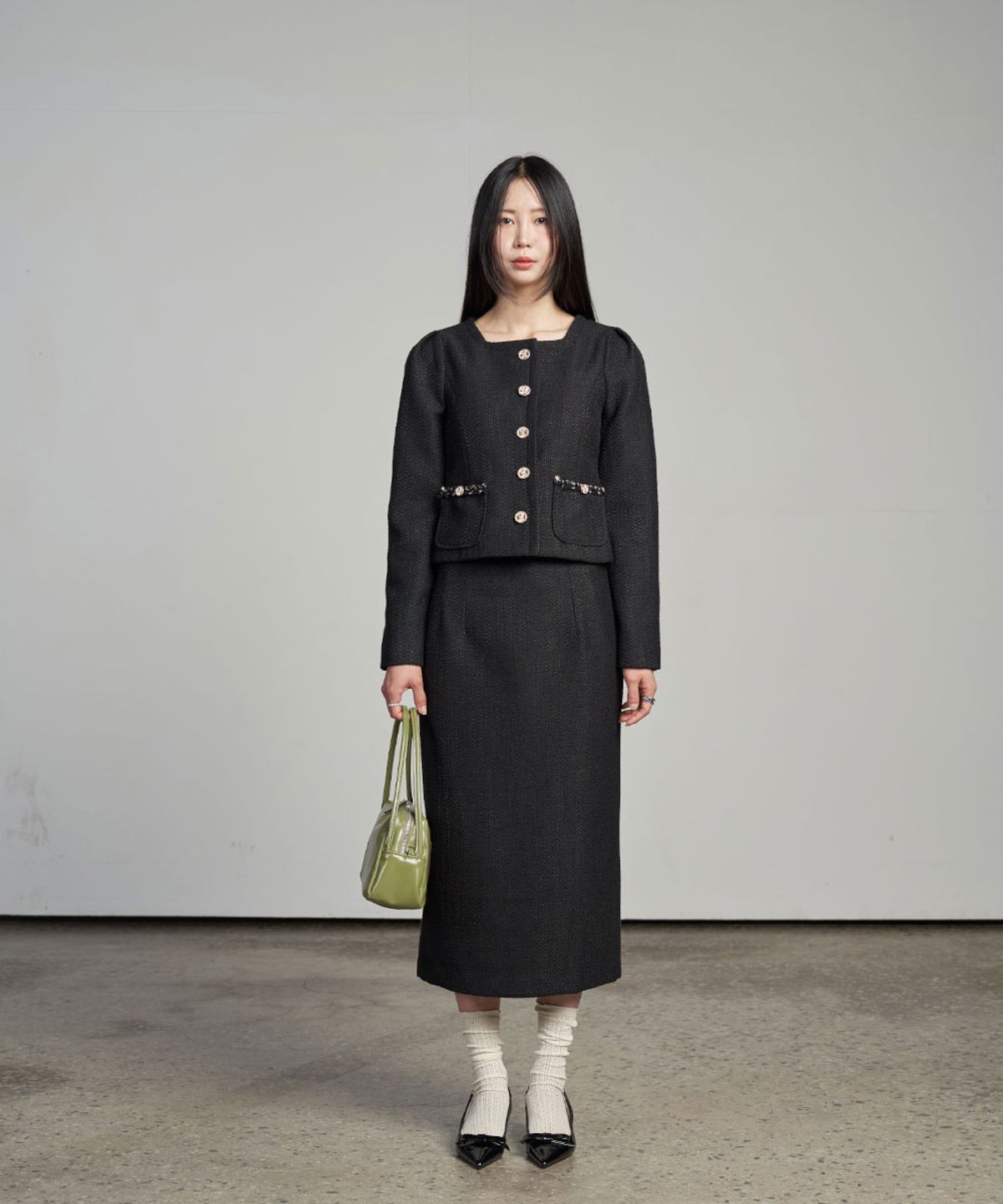 320쇼룸(320SHOWROOM) Tweed Puff Sleeve Jacket Black