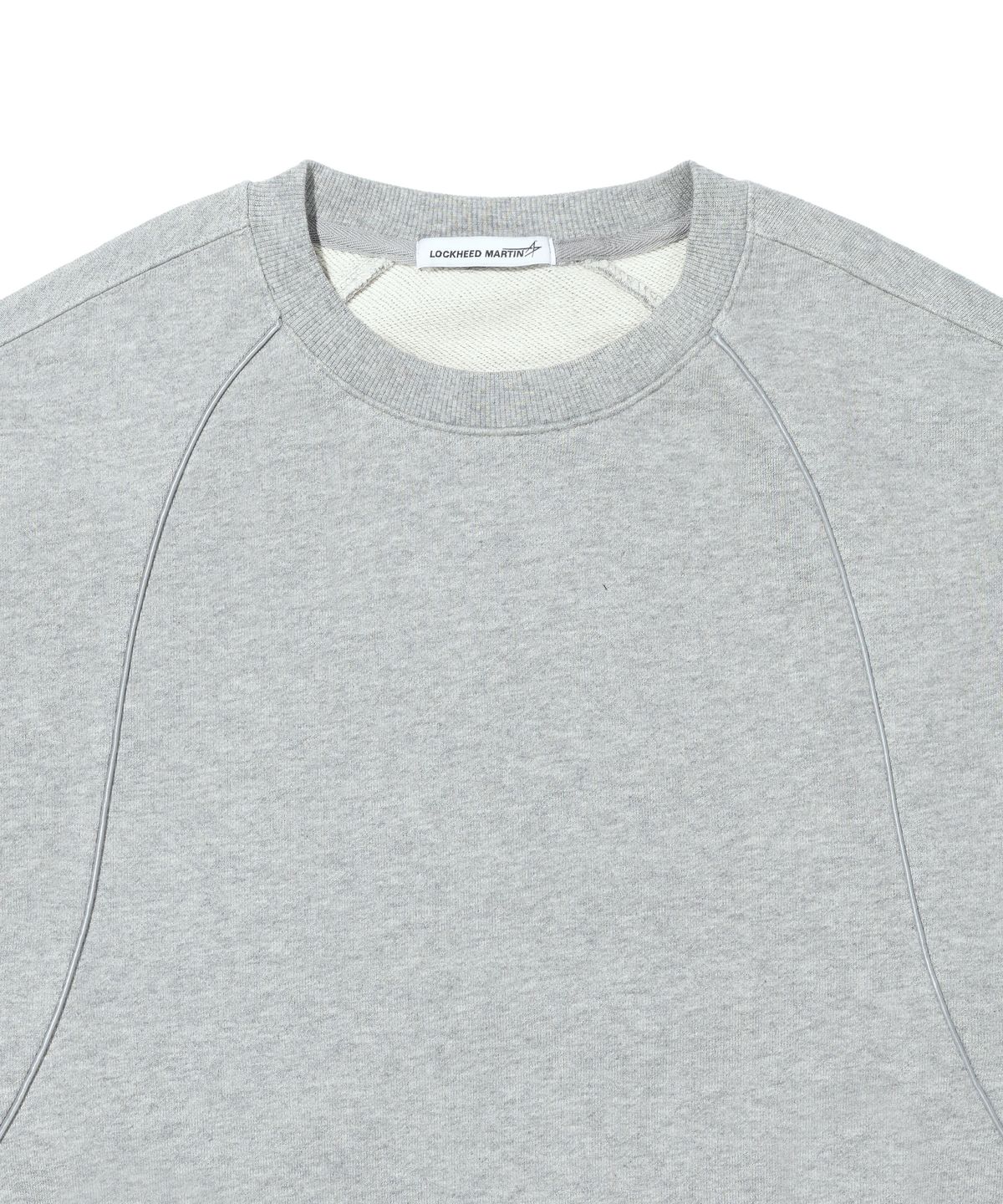 록히드마틴(LOCKHEED MARTIN) LM BLOCKING REFLECTIVE PIPING CREW NECK (GREY)