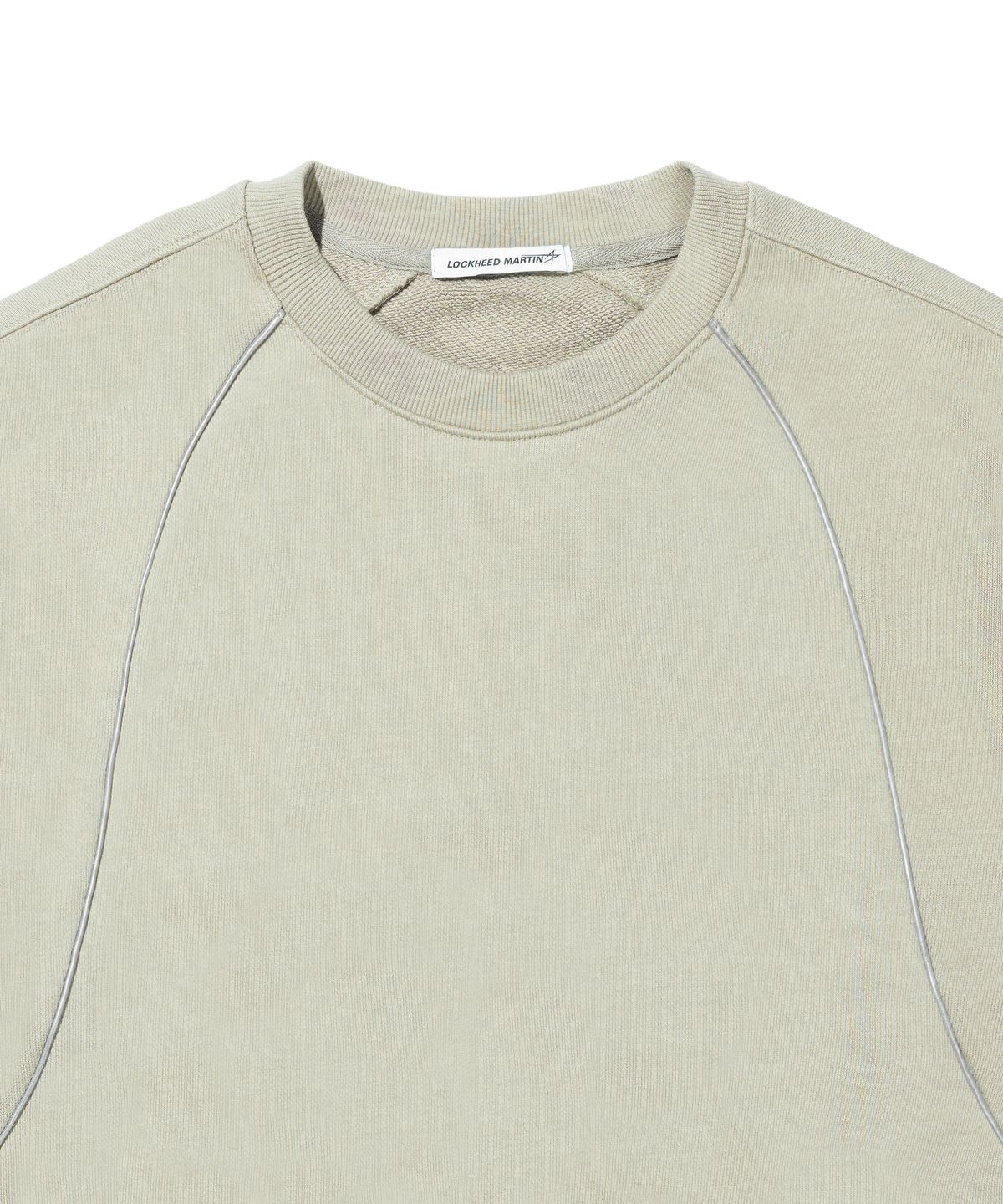 록히드마틴(LOCKHEED MARTIN) LM BLOCKING REFLECTIVE PIPING CREW NECK (BEIGE)