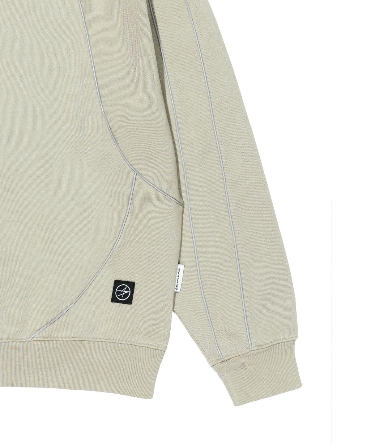 록히드마틴(LOCKHEED MARTIN) LM BLOCKING REFLECTIVE PIPING CREW NECK (BEIGE)