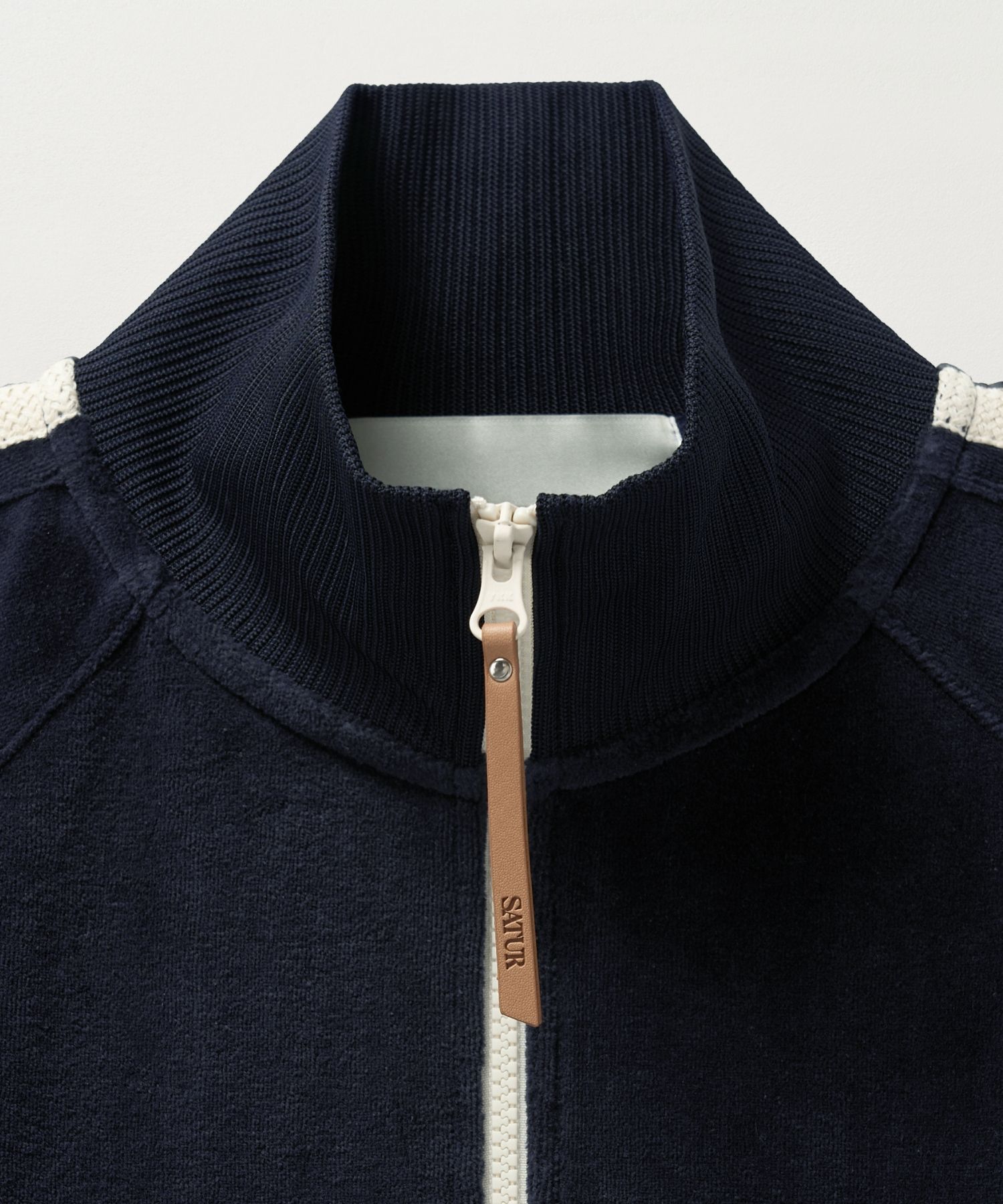 MUSINSA | SATUR Lawton Velour Collar Jacket Black