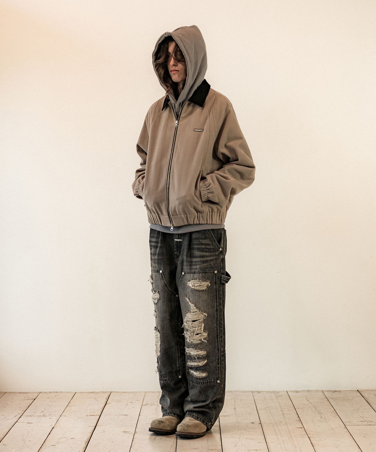 더바이닐하우스(THEVINYLHOUSE) BLOUSON JACKET SAND