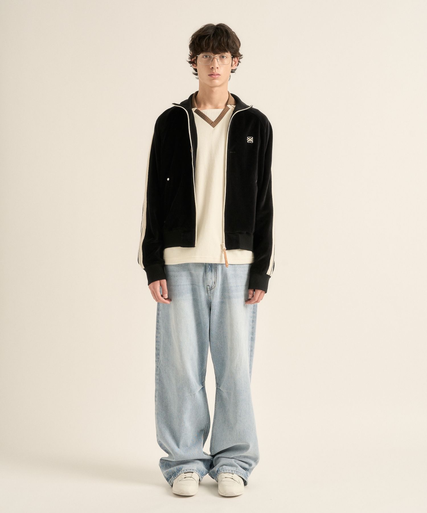 MUSINSA | SATUR Lawton Velour Track Jacket Black