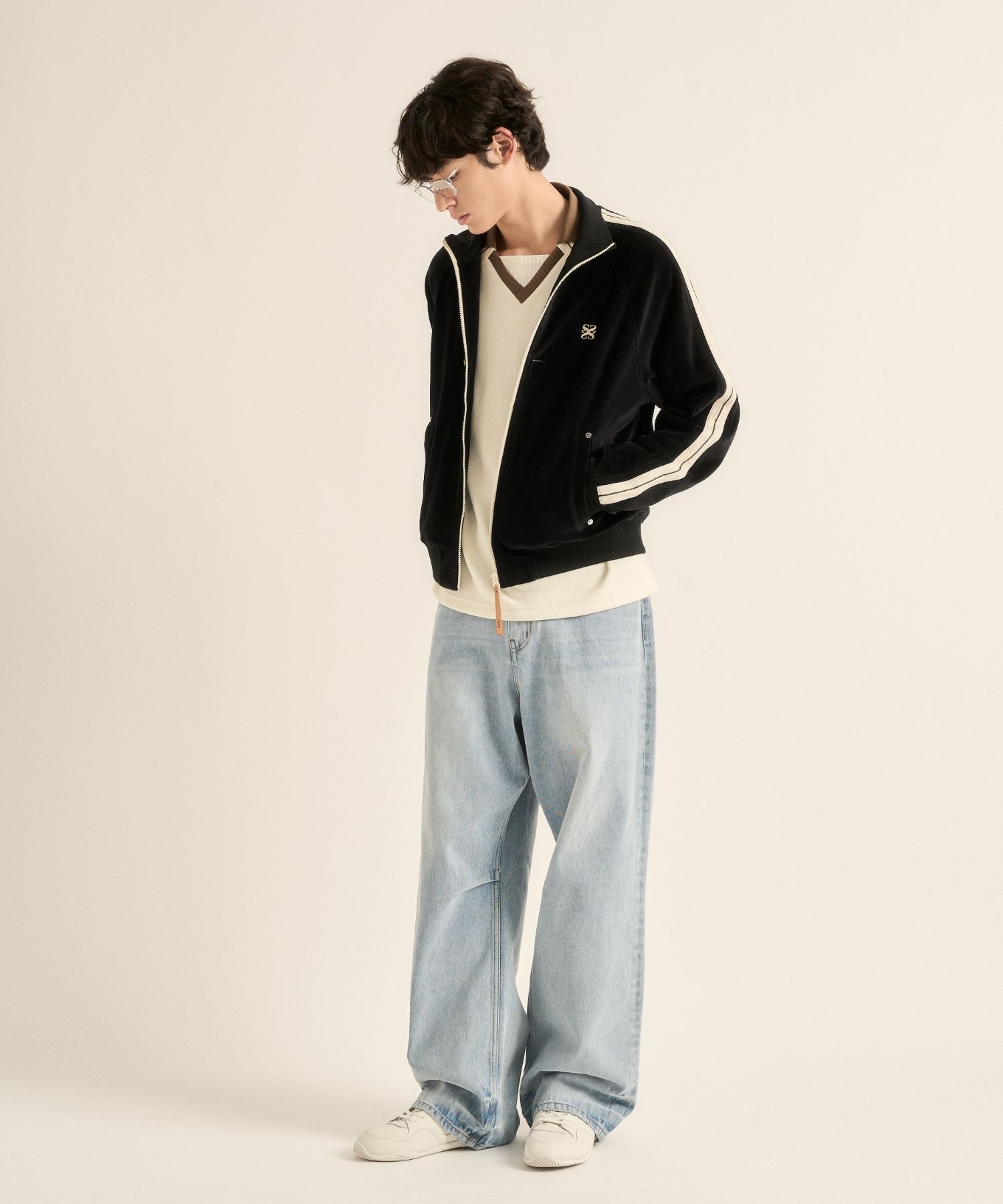 MUSINSA | SATUR Lawton Velour Track Jacket Black