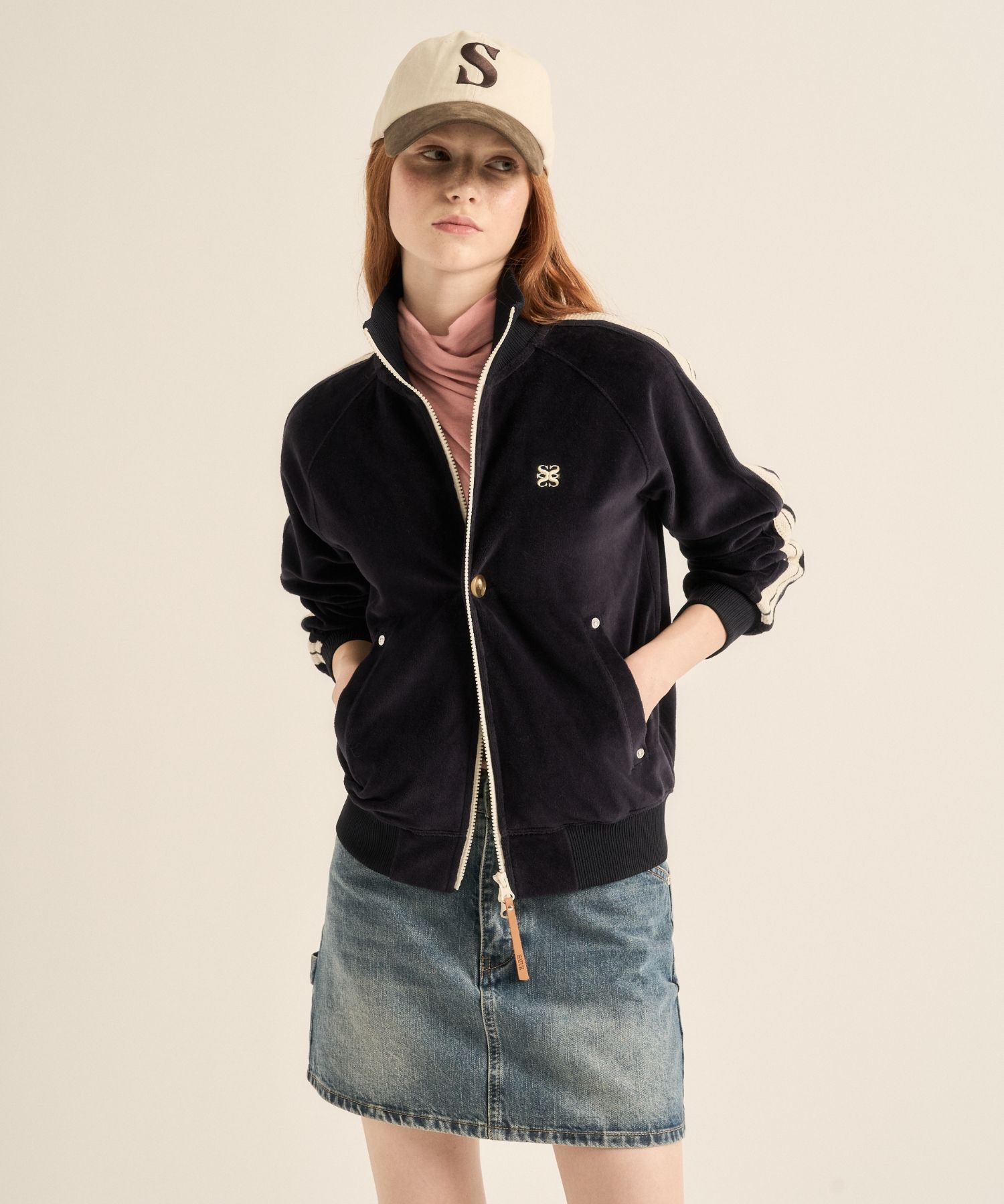 MUSINSA公式 | SATUR (W) Lawton Velour Track Jacket Navy