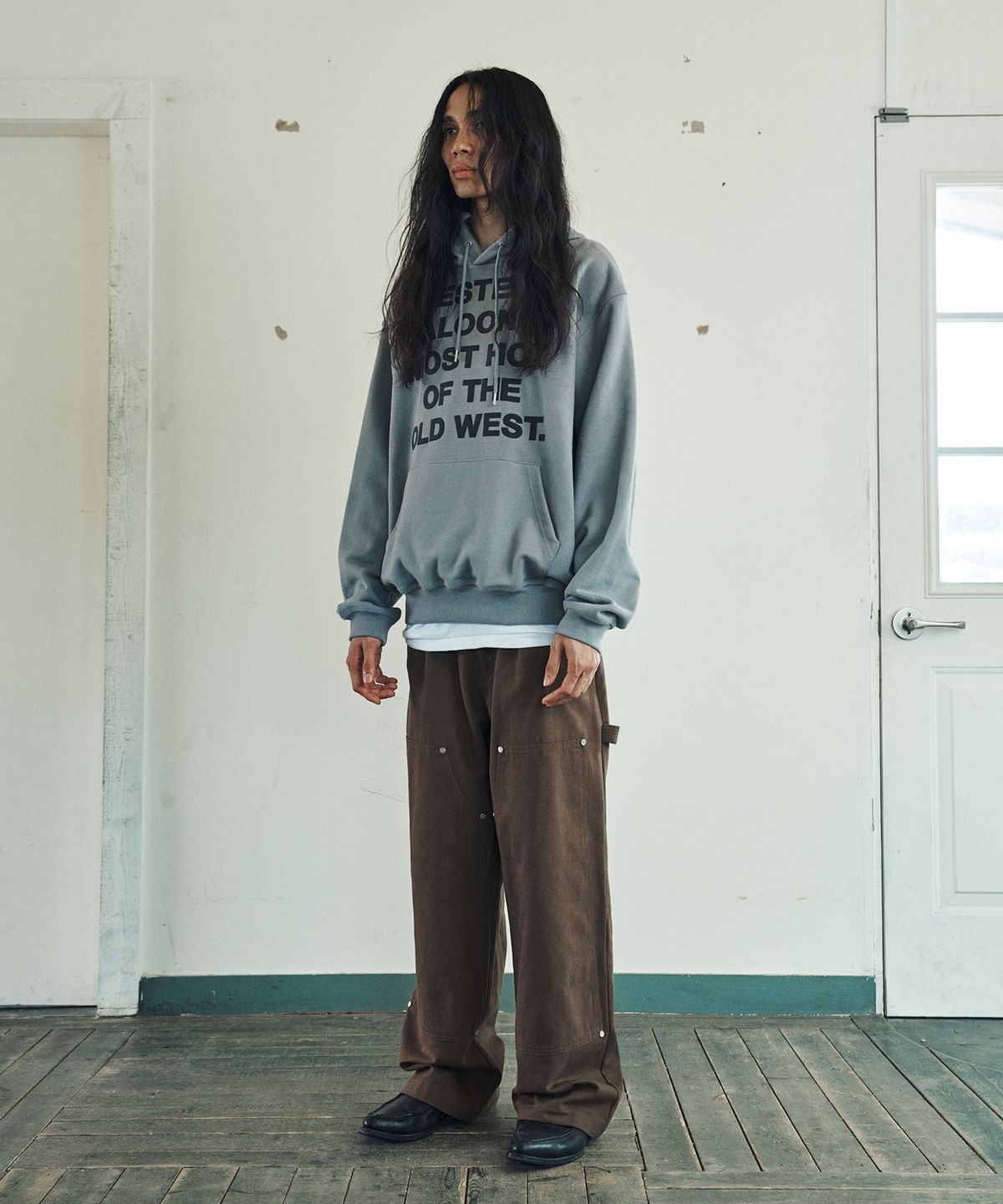더바이닐하우스(THEVINYLHOUSE) STITCH DOUBLE KNEE PANTS BROWN