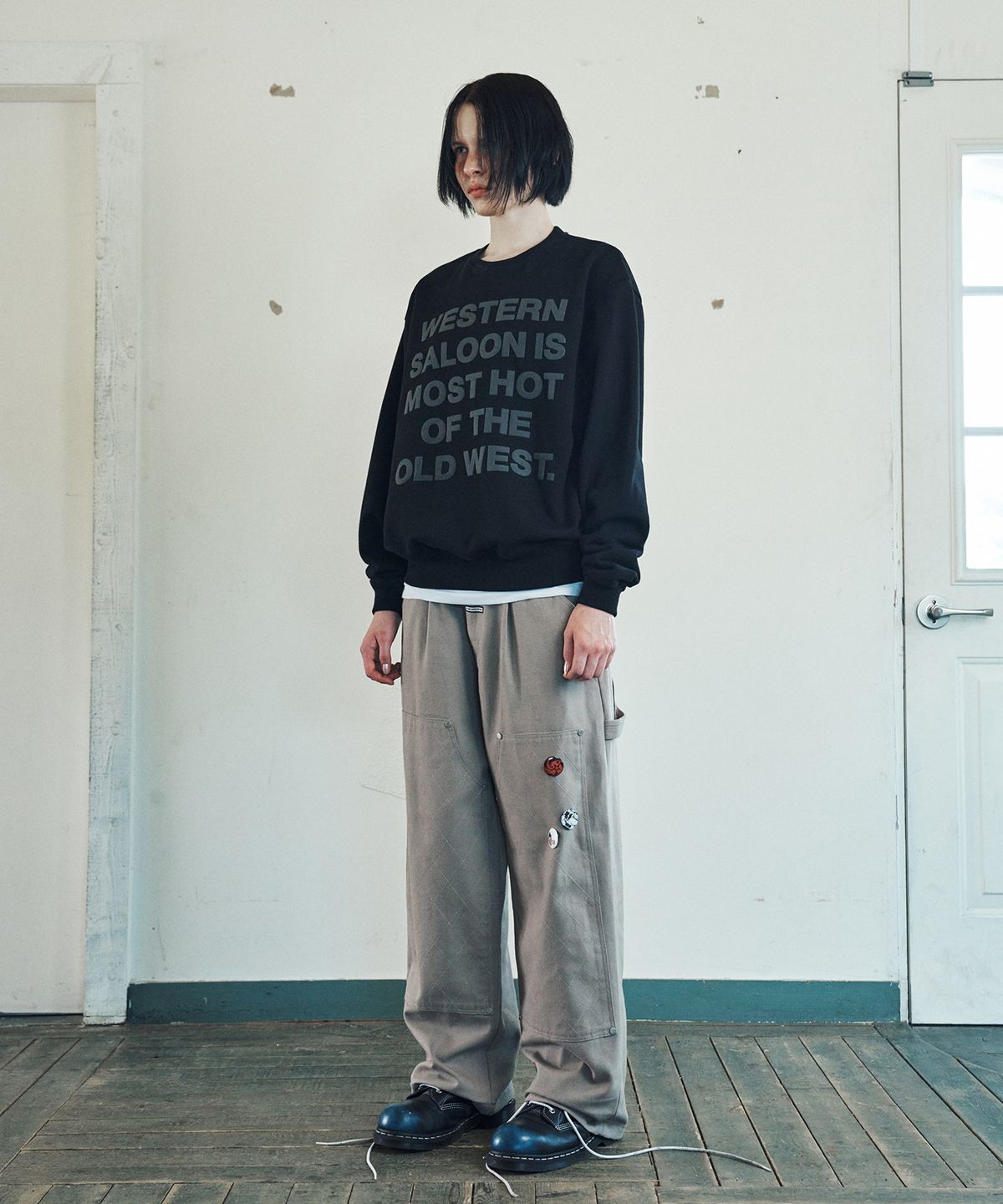 더바이닐하우스(THEVINYLHOUSE) STITCH DOUBLE KNEE PANTS SAND