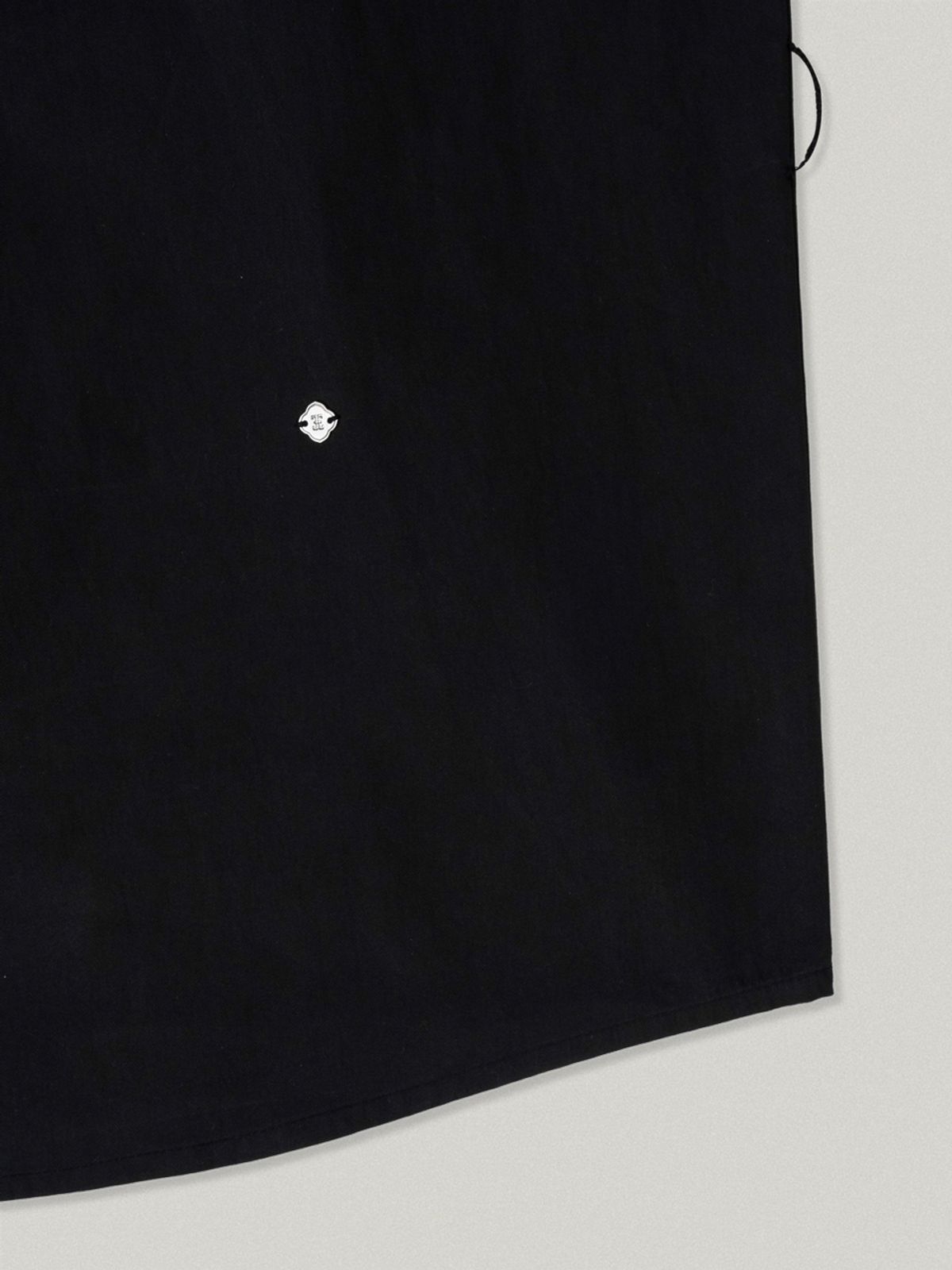 폴뉴아(FOLNUA) LIER HENRY NECK BLOUSE (BLACK)