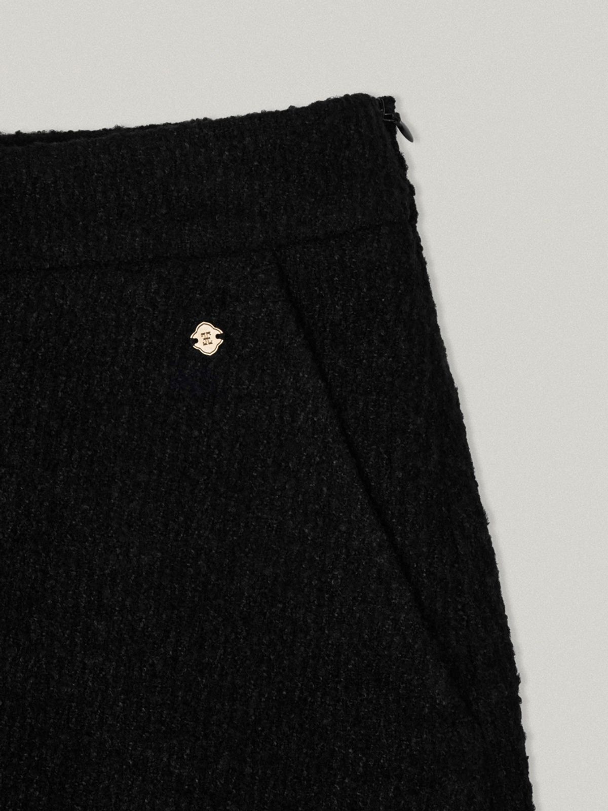 폴뉴아(FOLNUA) FUZZY TWEED SKIRT (BLACK)