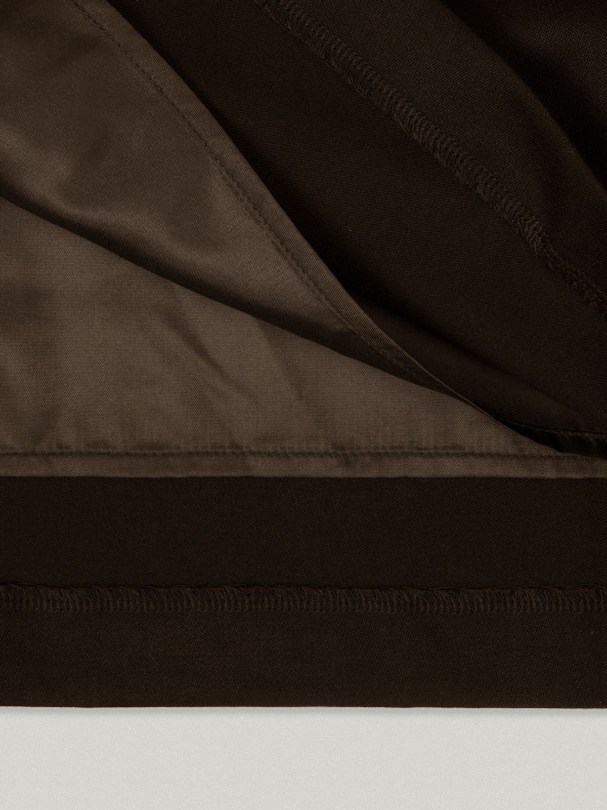 폴뉴아(FOLNUA) AGRAFE PLEATS SKIRT (BROWN)