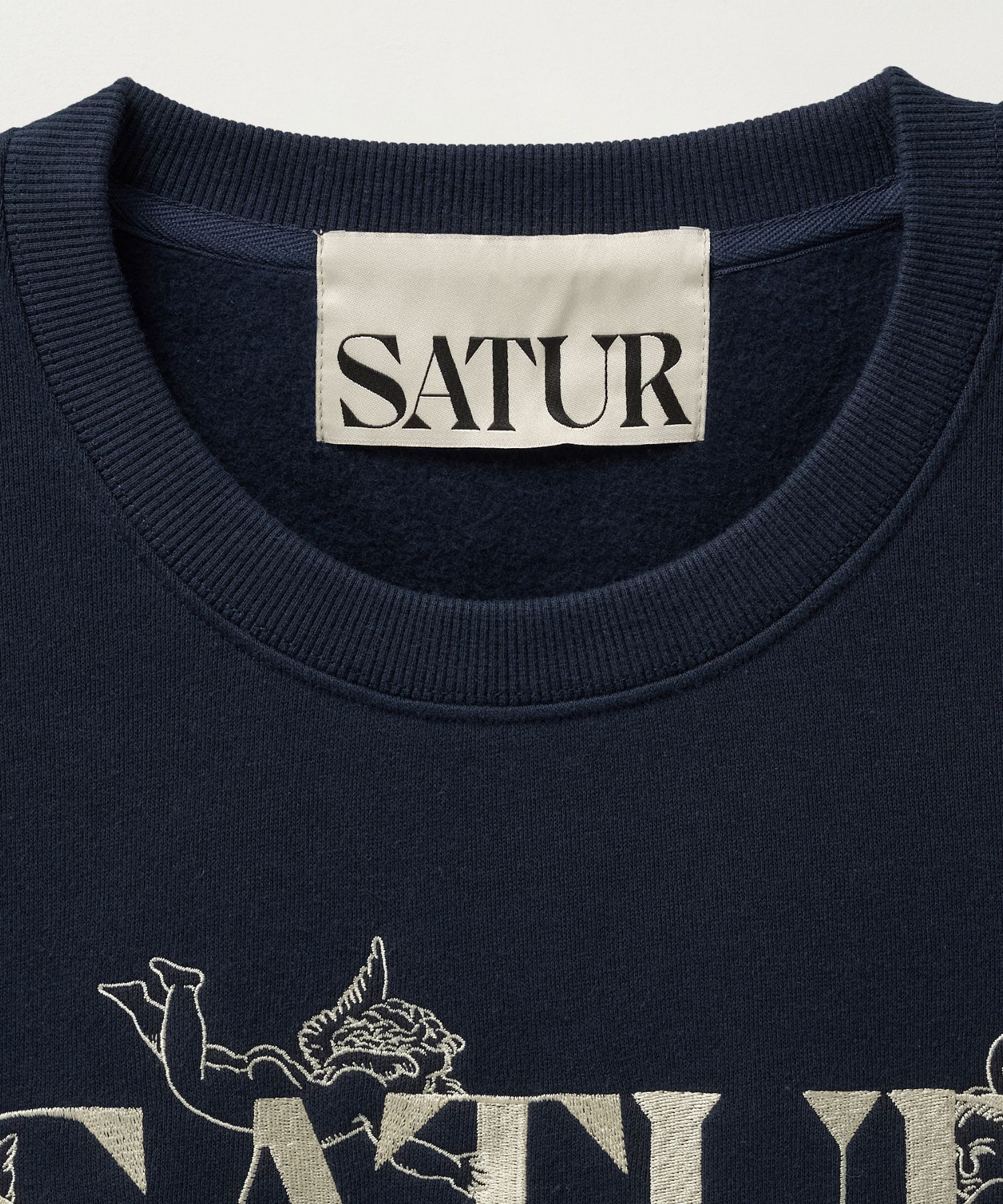 MUSINSA | SATUR Angel Graphic Sweatshirt Navy