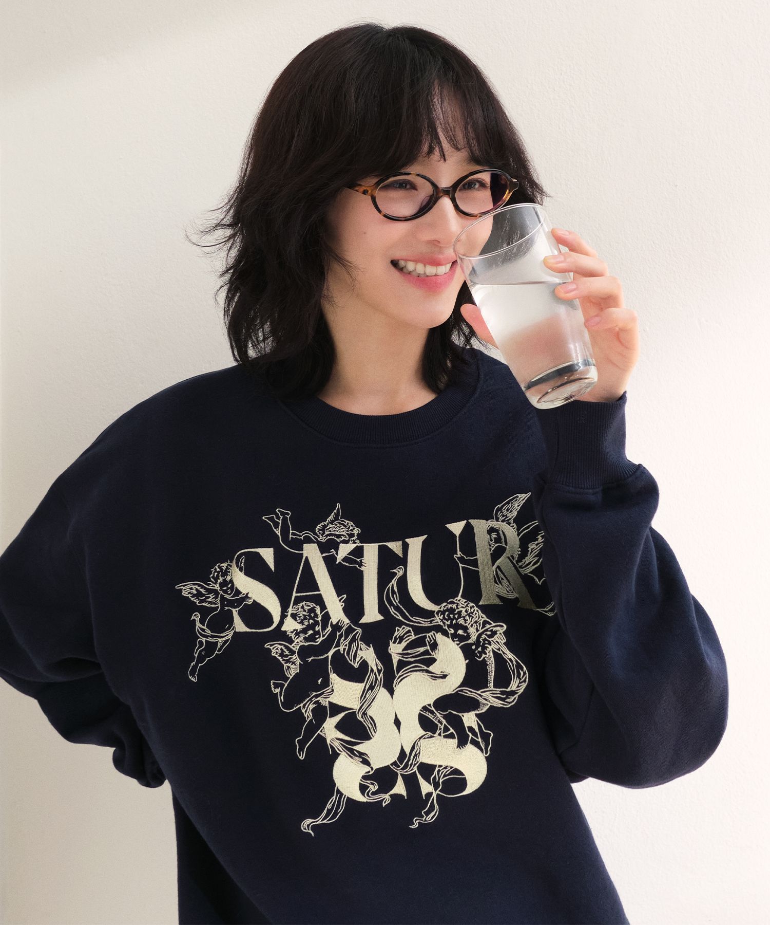 ★SATUR★ angel graphic sweatshirt black SA244UTM13BK MUSINSA | SATUR Angel graphic sweatshirt black