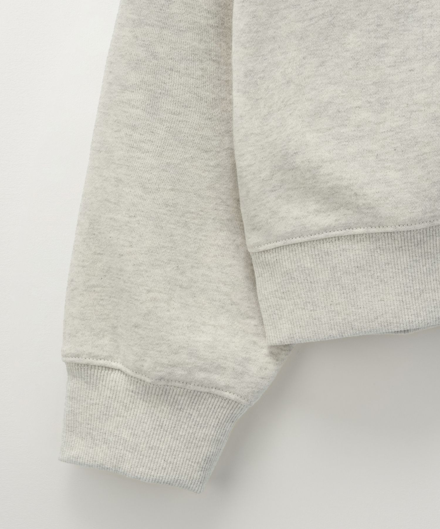 MUSINSA | SATUR Angel Graphic Sweatshirt Melange Ivory