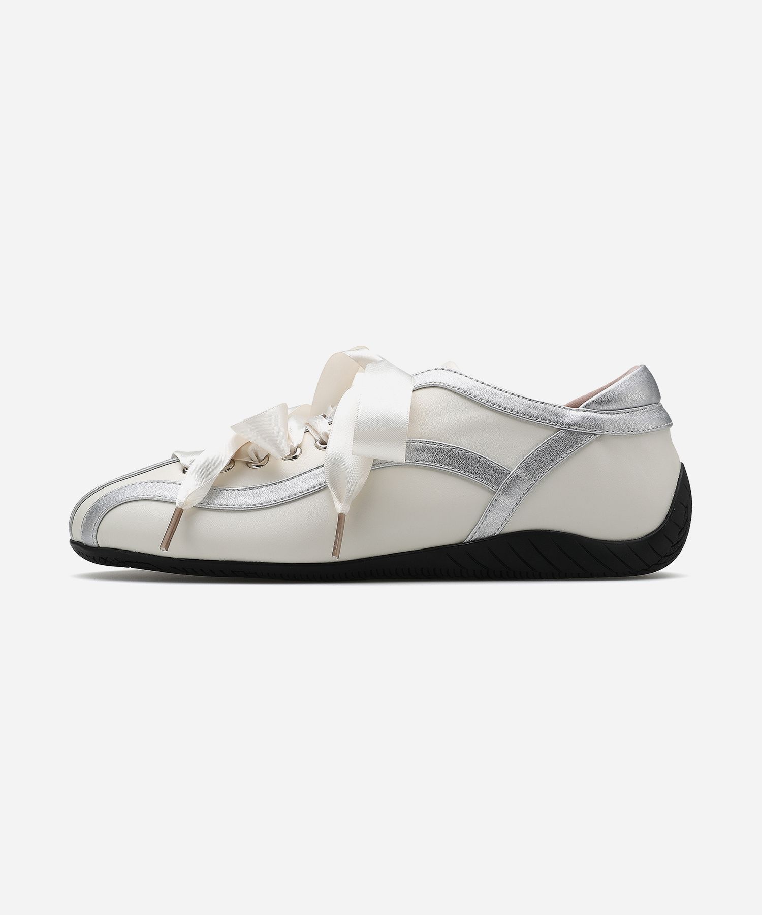 MUSINSA公式 | SALT AND CHOCOLATE Lola Sneakers 412430007