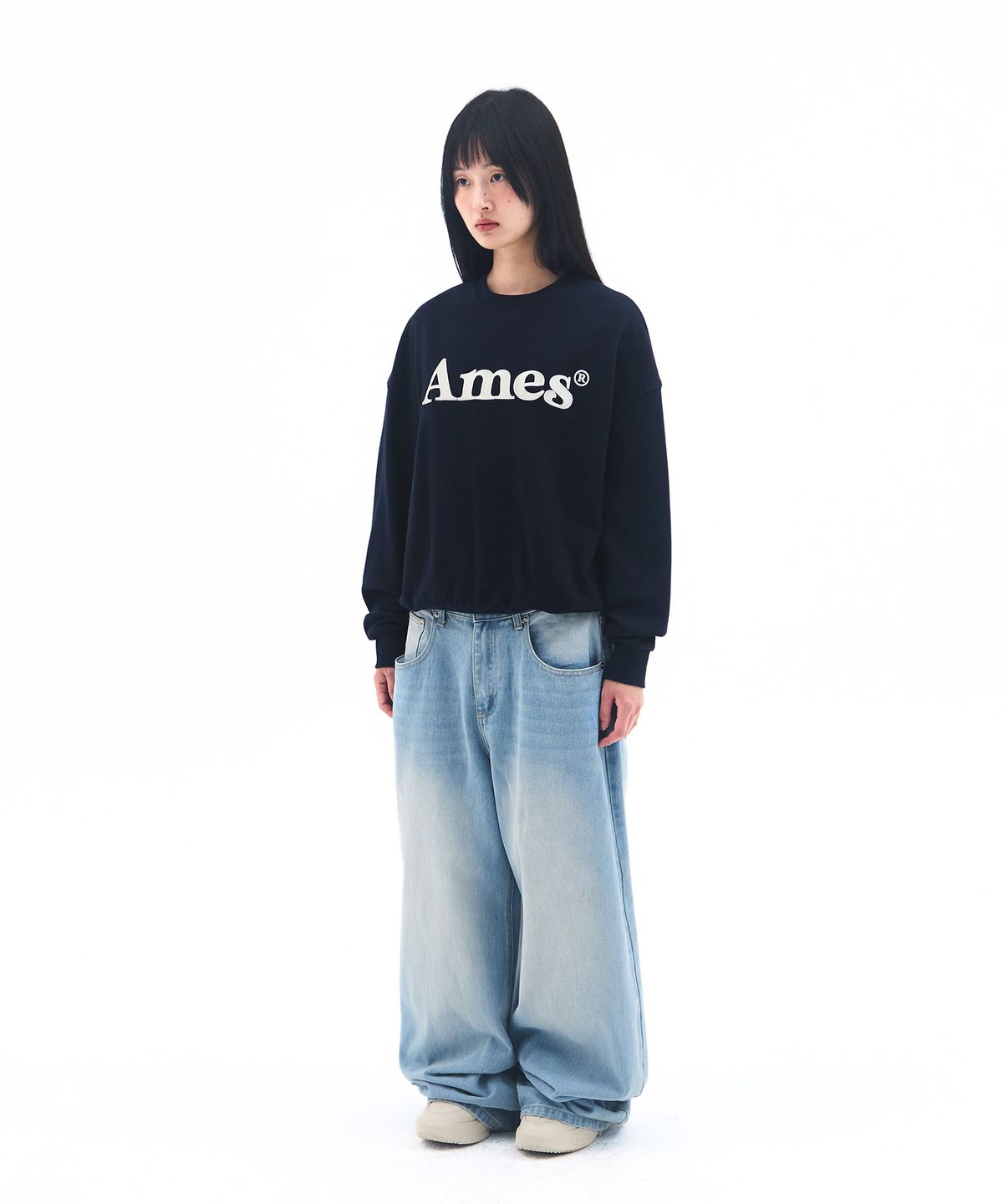 아메스 월드와이드(AMES-WORLDWIDE) BASIC LOGO SWEATSHIRT NAVY