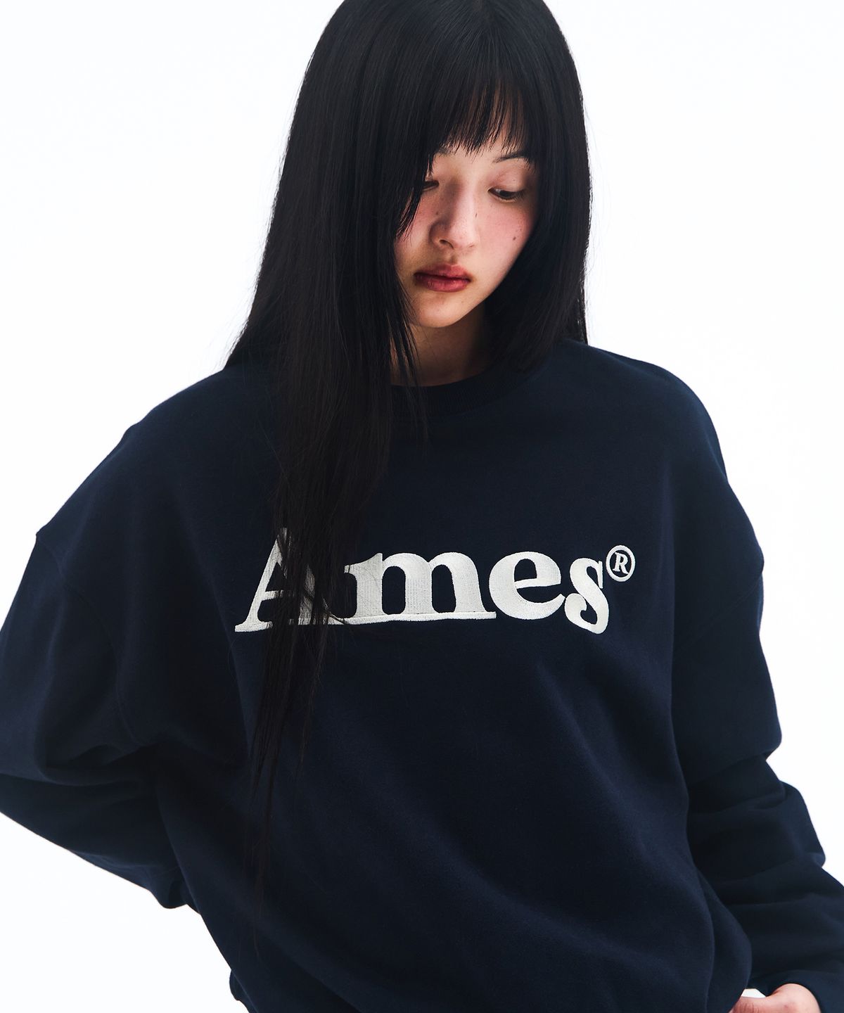 아메스 월드와이드(AMES-WORLDWIDE) BASIC LOGO SWEATSHIRT NAVY