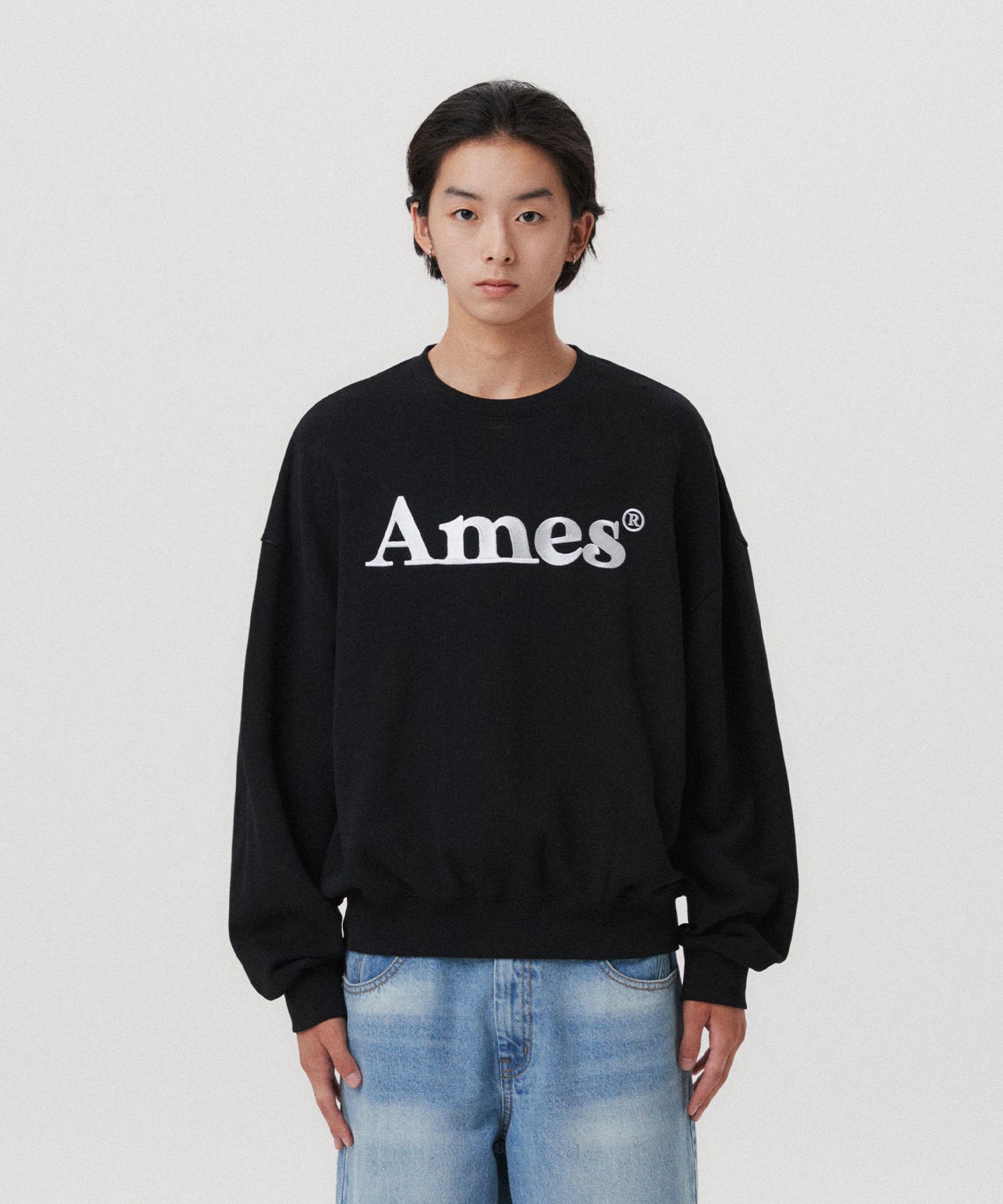 ★AMES-WORLDWIDE★BASIC LOGO SWEATSHIRT BLACK★正規品/送料込 MUSINSA公式 | AMES-WORLDWIDE BASIC LOGO SWEATSHIRT BLACK